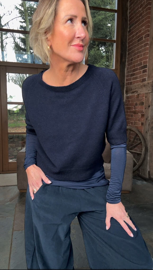 N&Willow Body Hugs | Navy