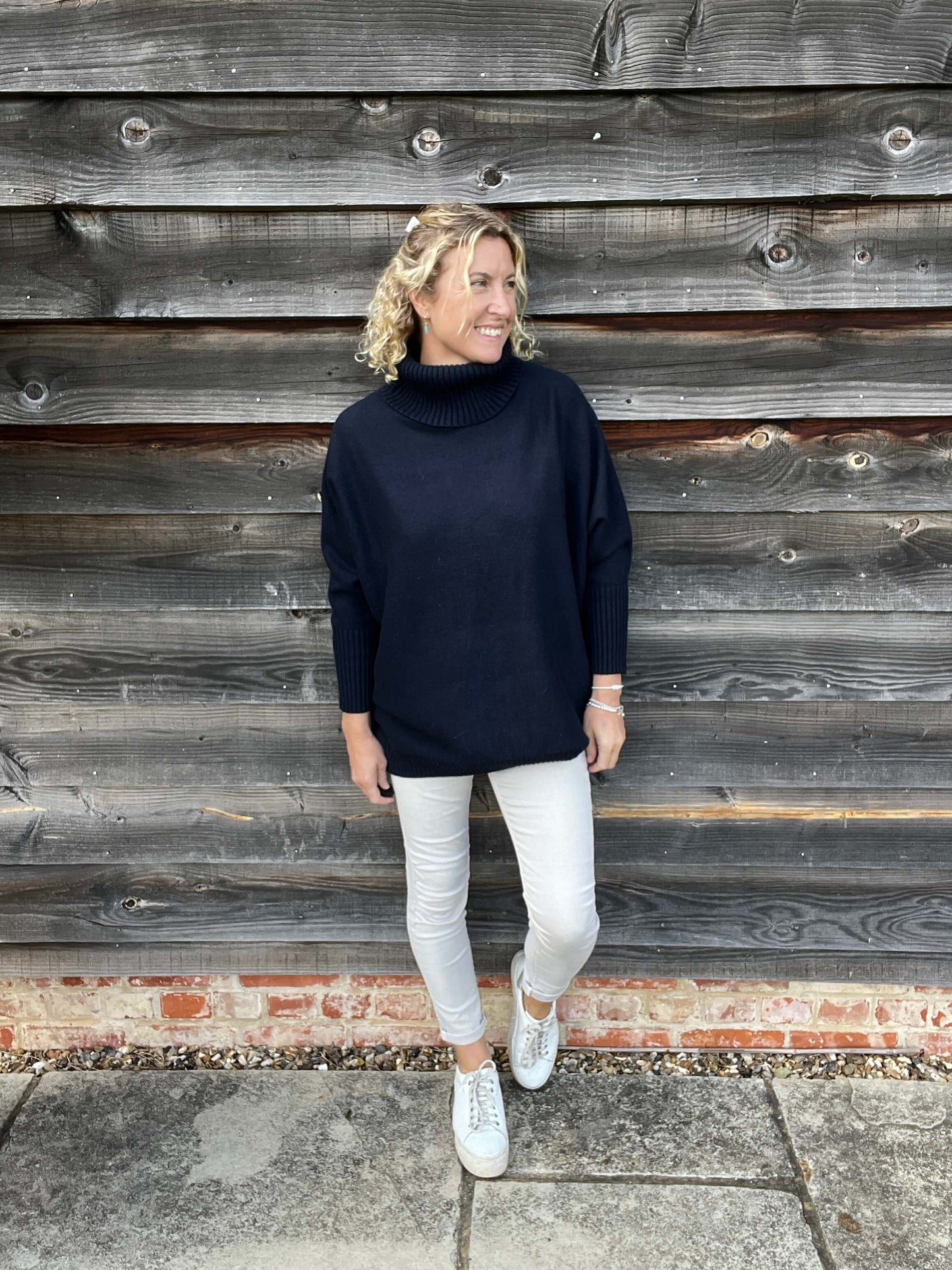 Arabella Roll Neck | BLACK