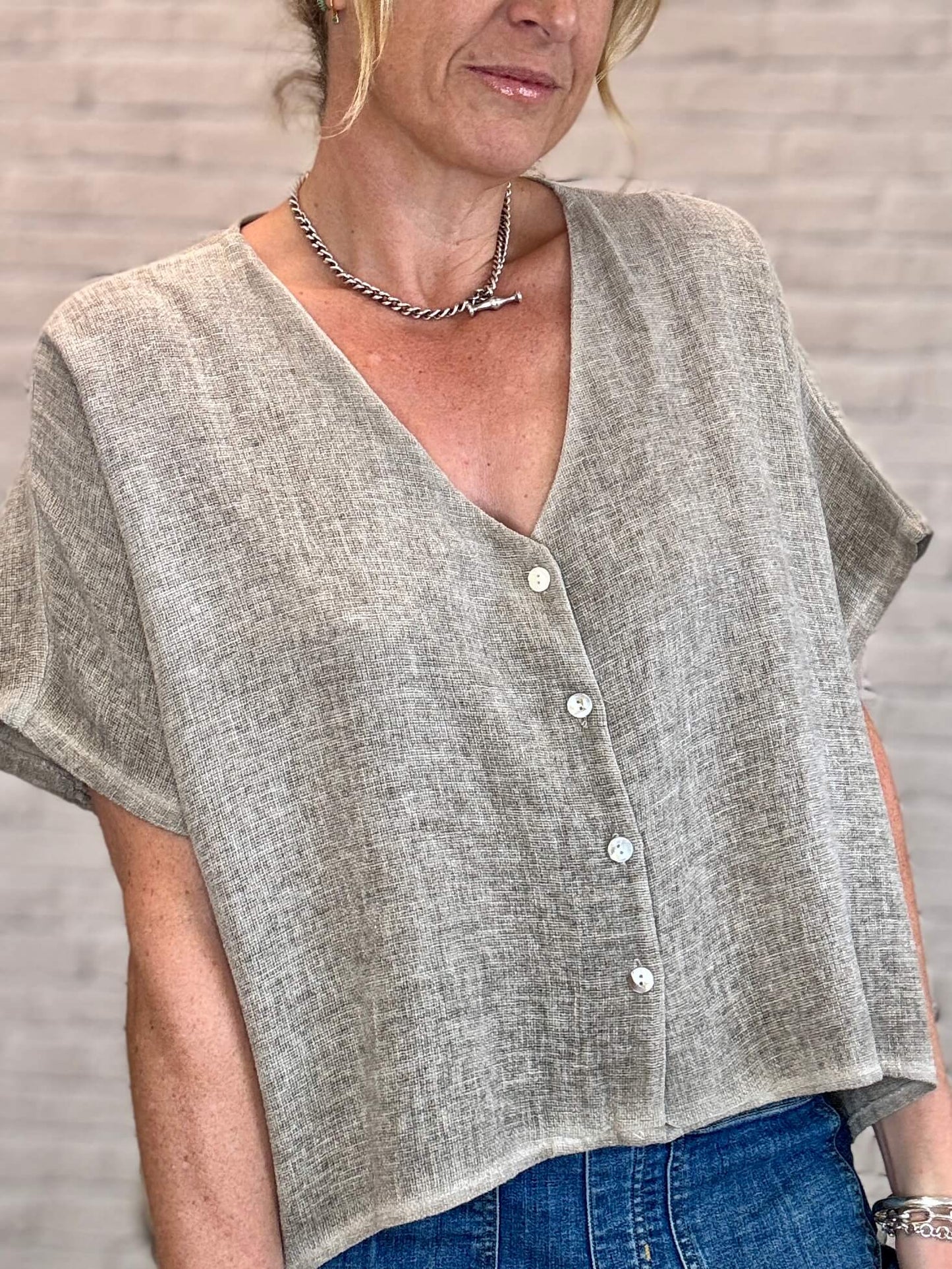 Sorento Cardi | Truffle