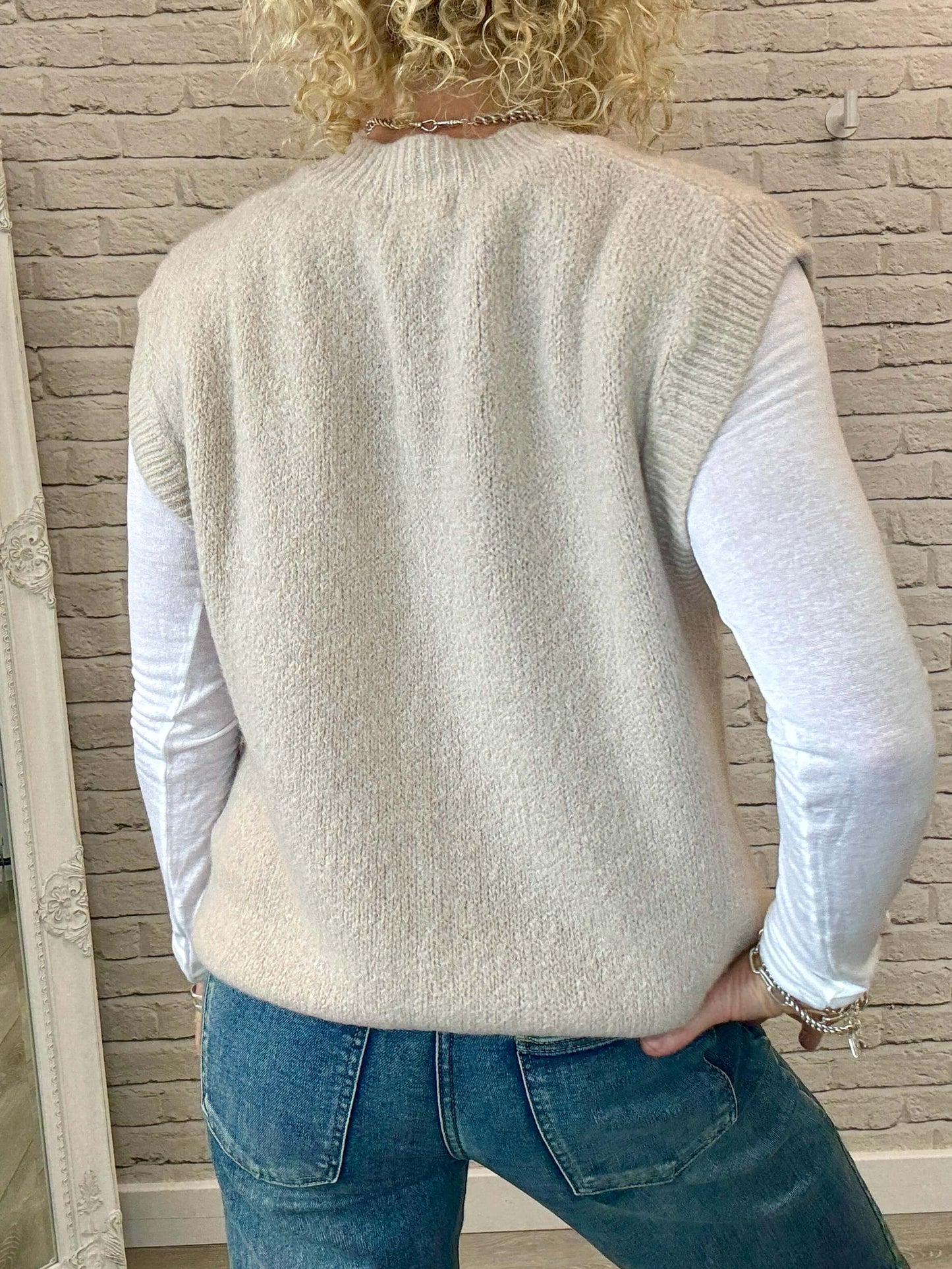 Uma Knitted Vest | Stone