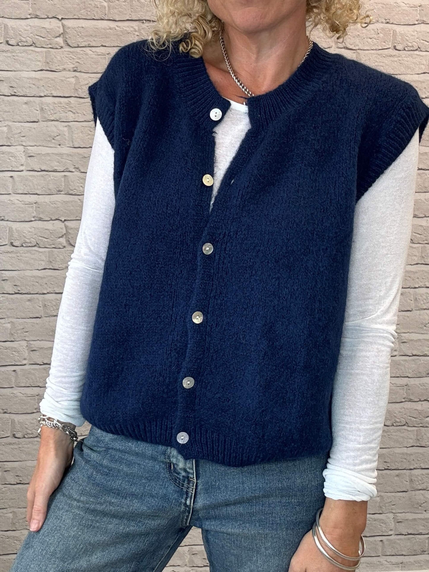 Uma Knitted Vest | Navy