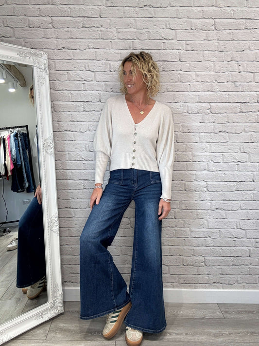 Queens Patch Pocket Wide Leg Jeans