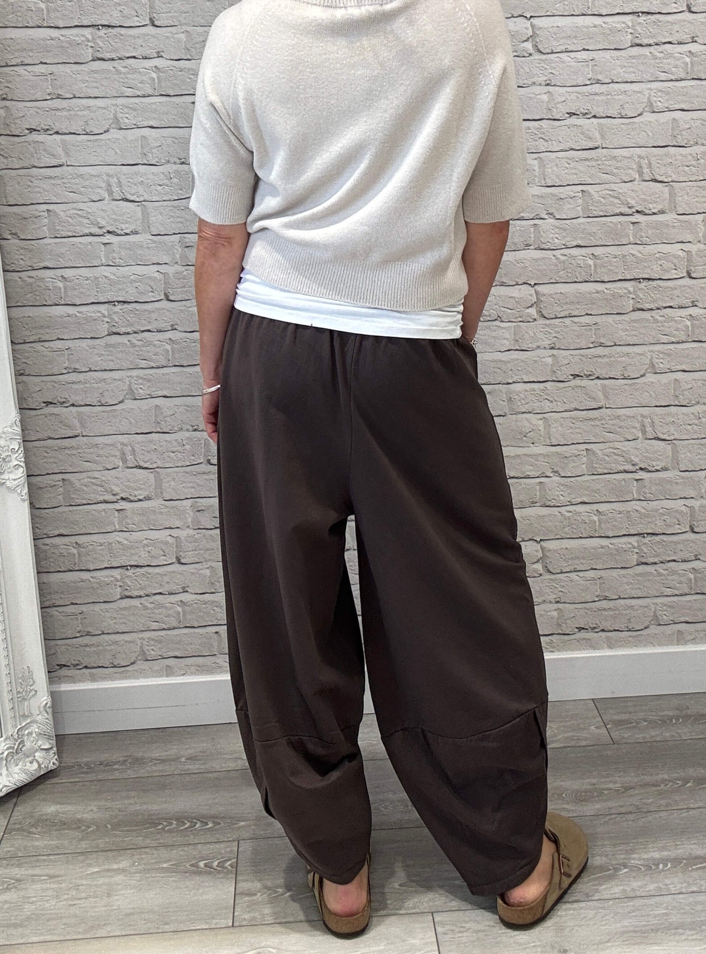 Etta Front Pocket Cocoon Pants | Chocolate