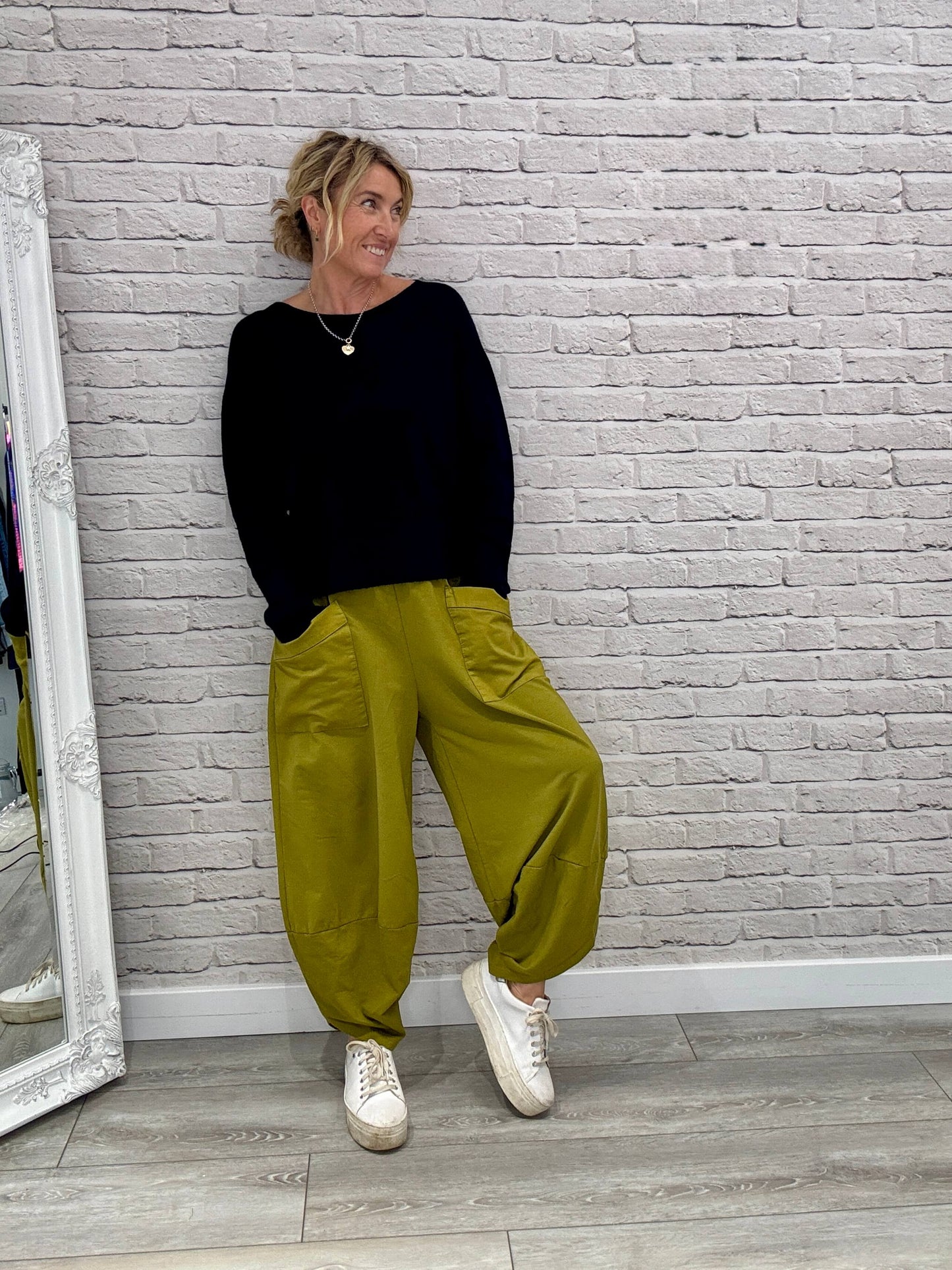 Etta Front Pocket Cocoon Pants | Pistachio