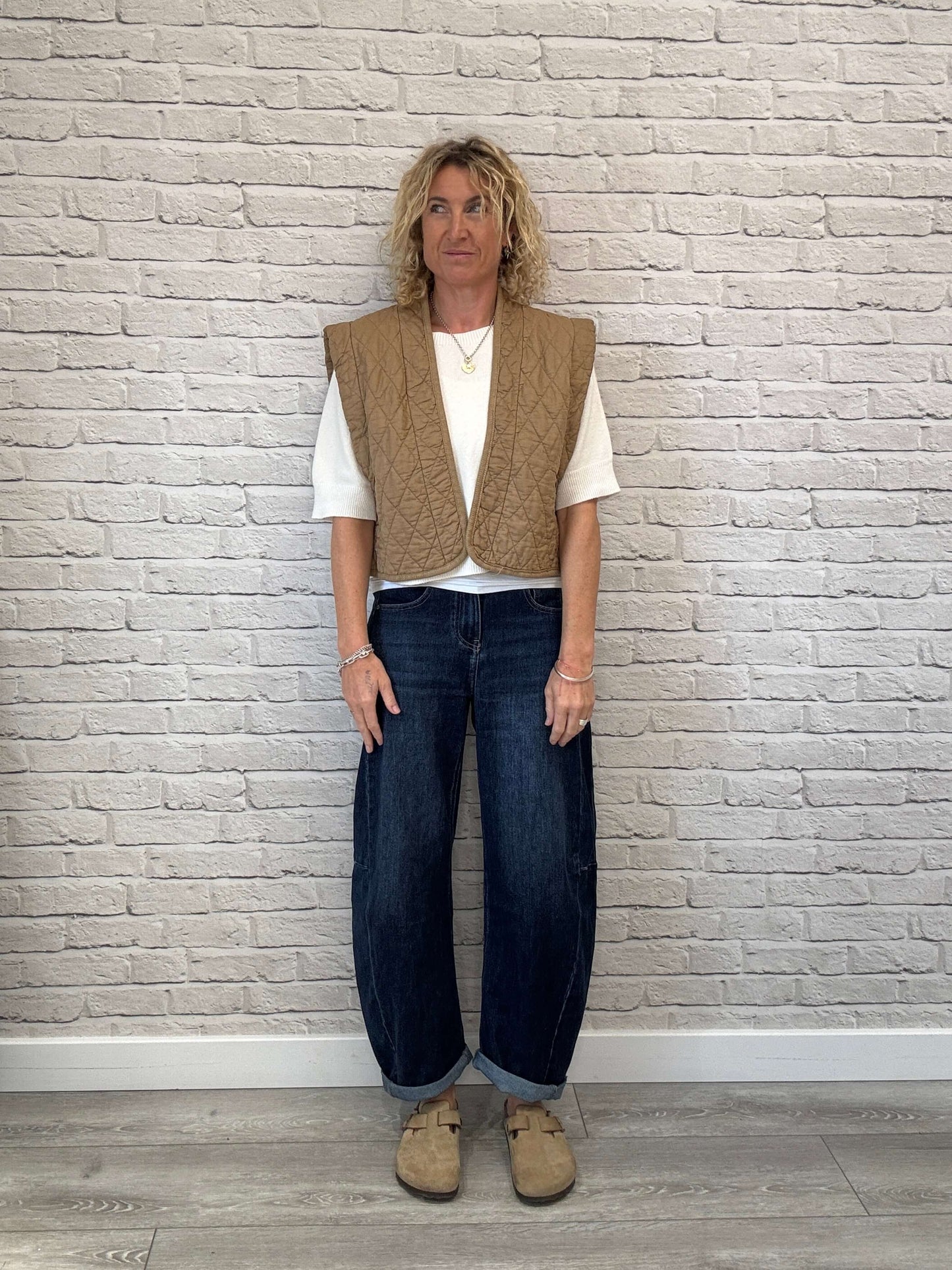 Caleb Short Quilted Waistcoat | Camel