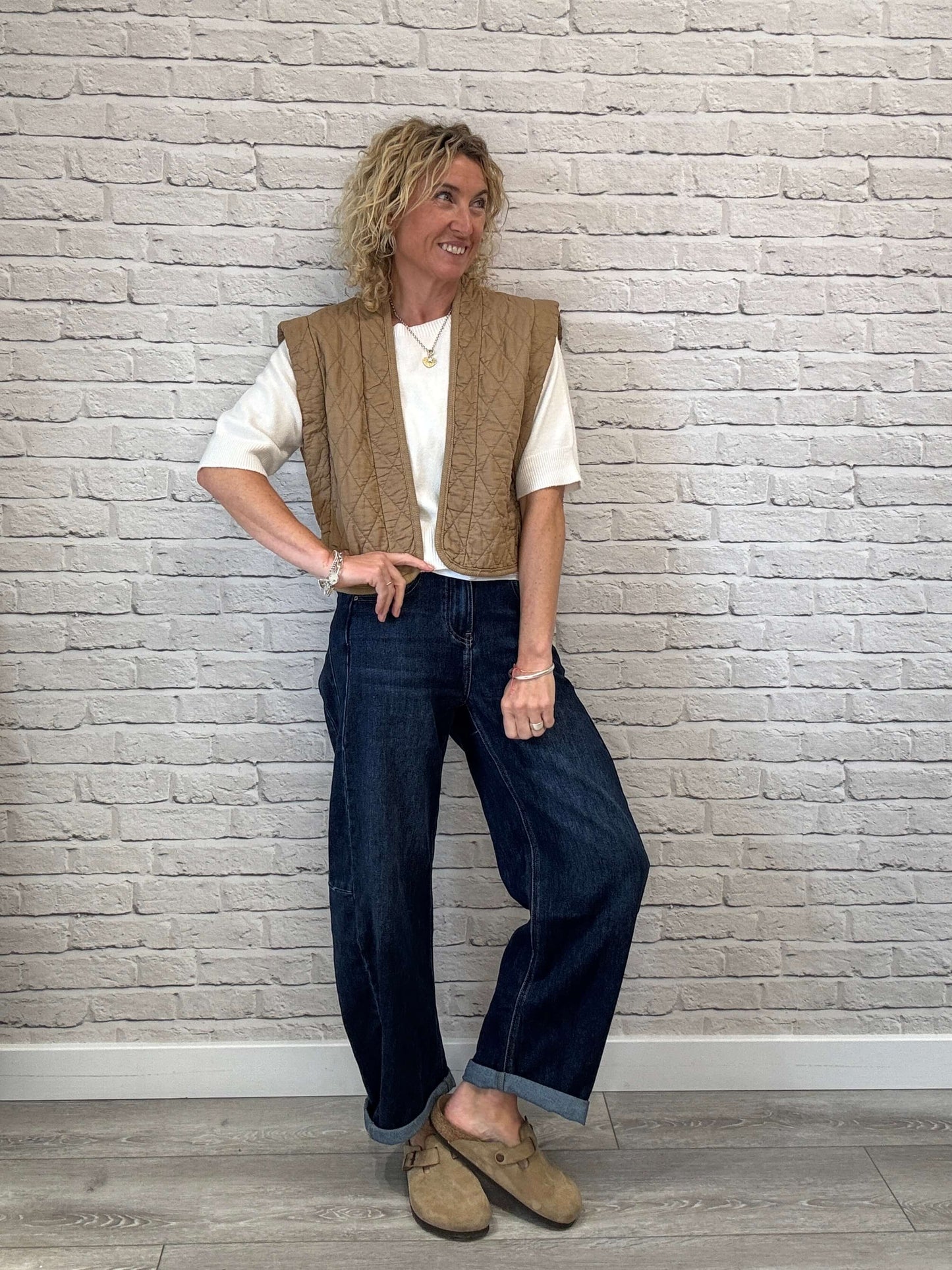 Caleb Short Quilted Waistcoat | Camel