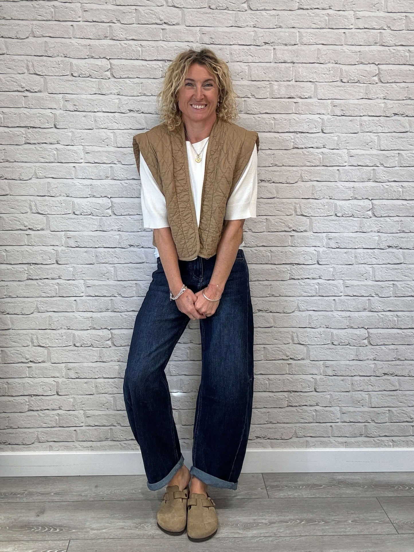 Caleb Short Quilted Waistcoat | Camel