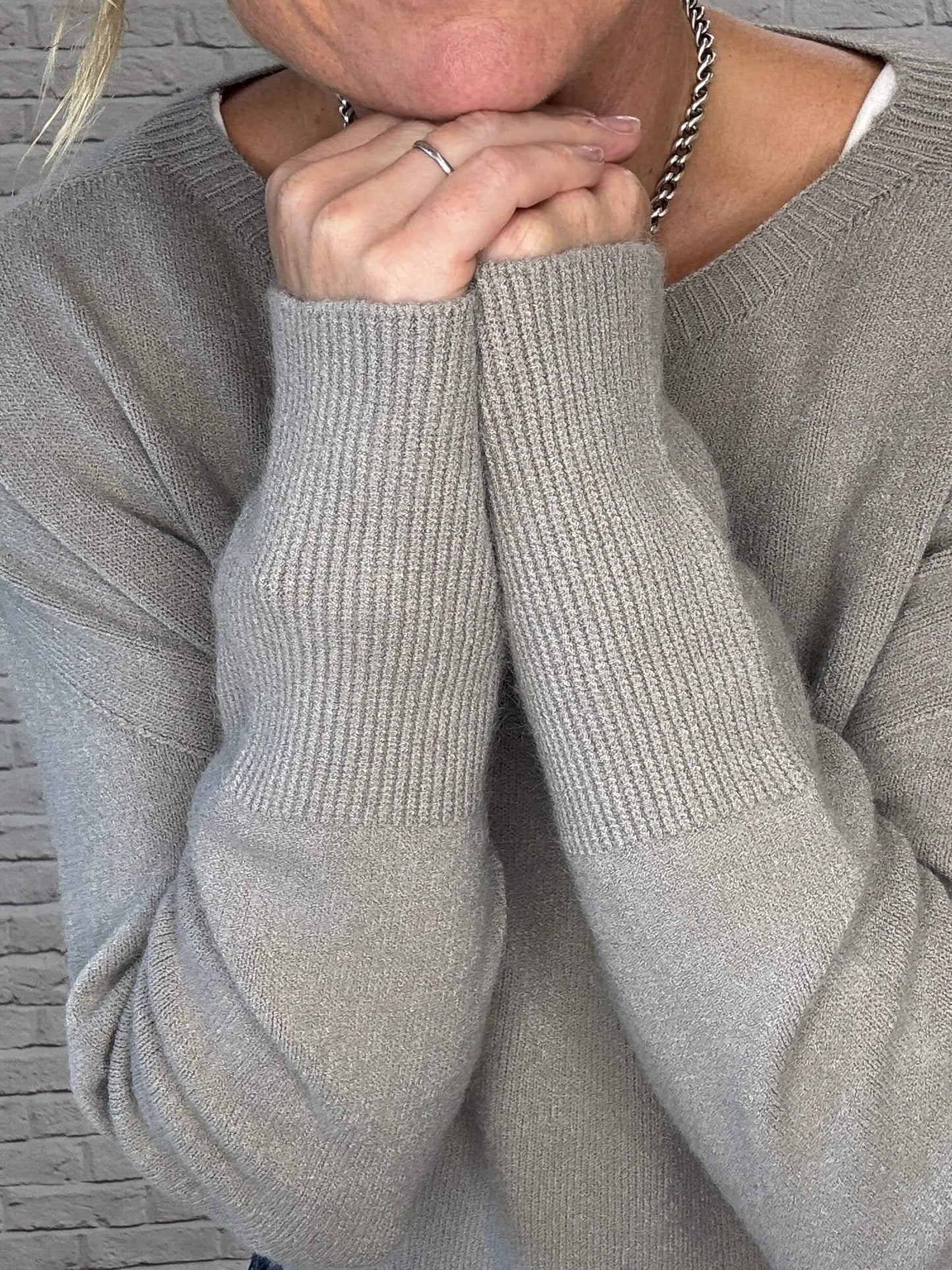 Monty Sweater | Mouse