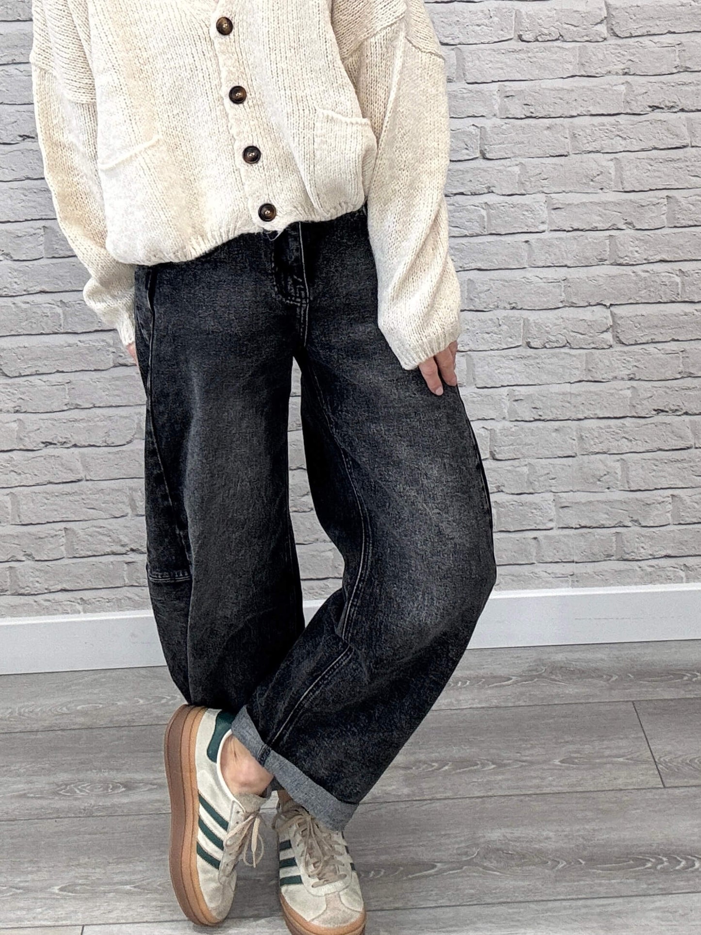 Carnaby Barrel Jean | Black