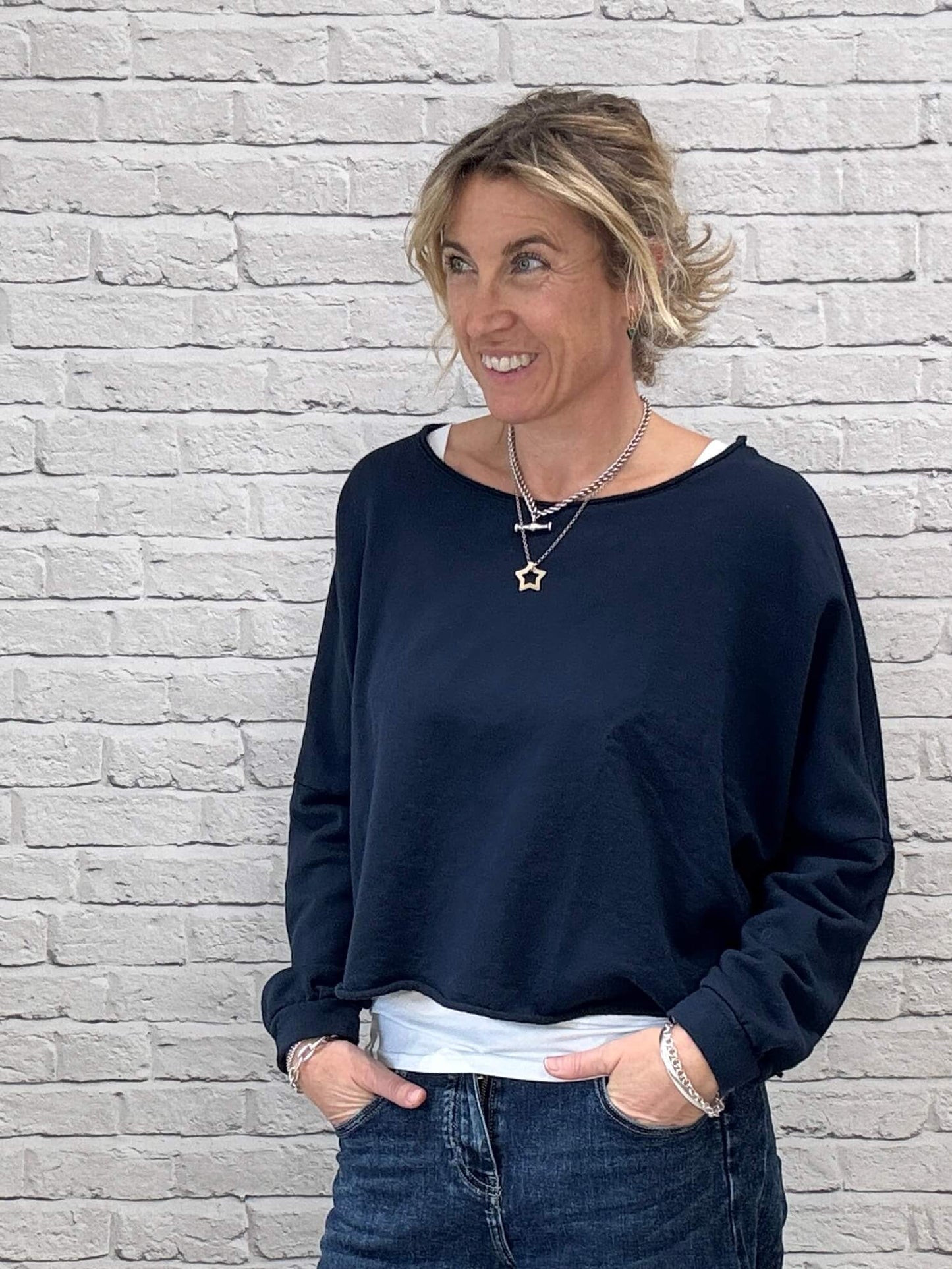 Maeve Sweatshirt | Navy Blue