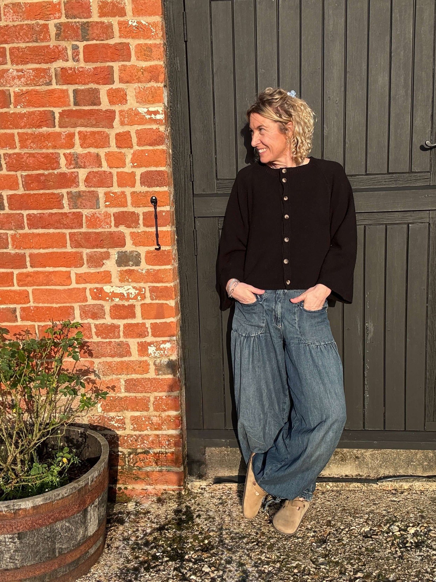 Salcombe Merino Wool Cardigan | Black