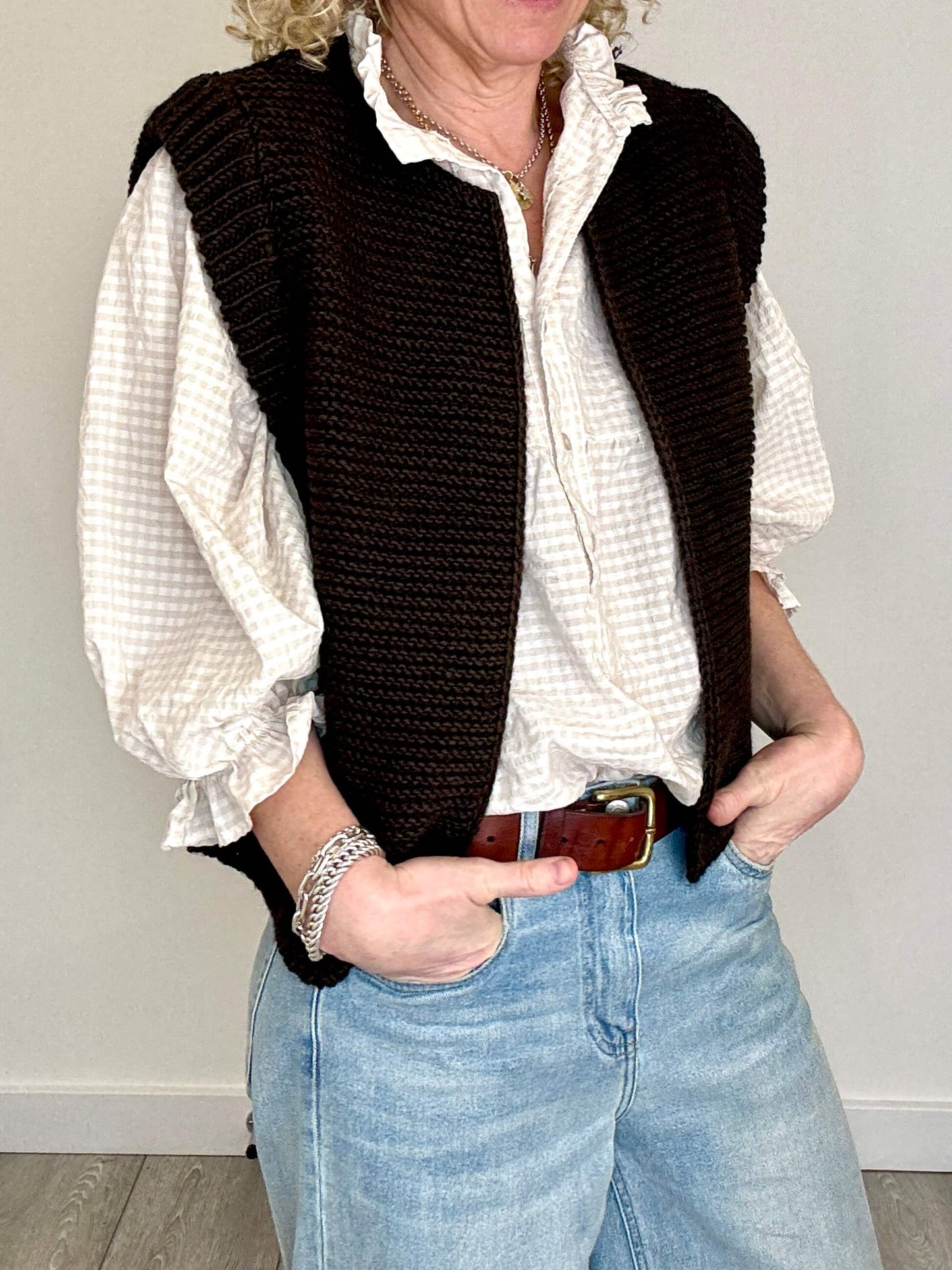 Mia Knitted Gilet | Chocolate