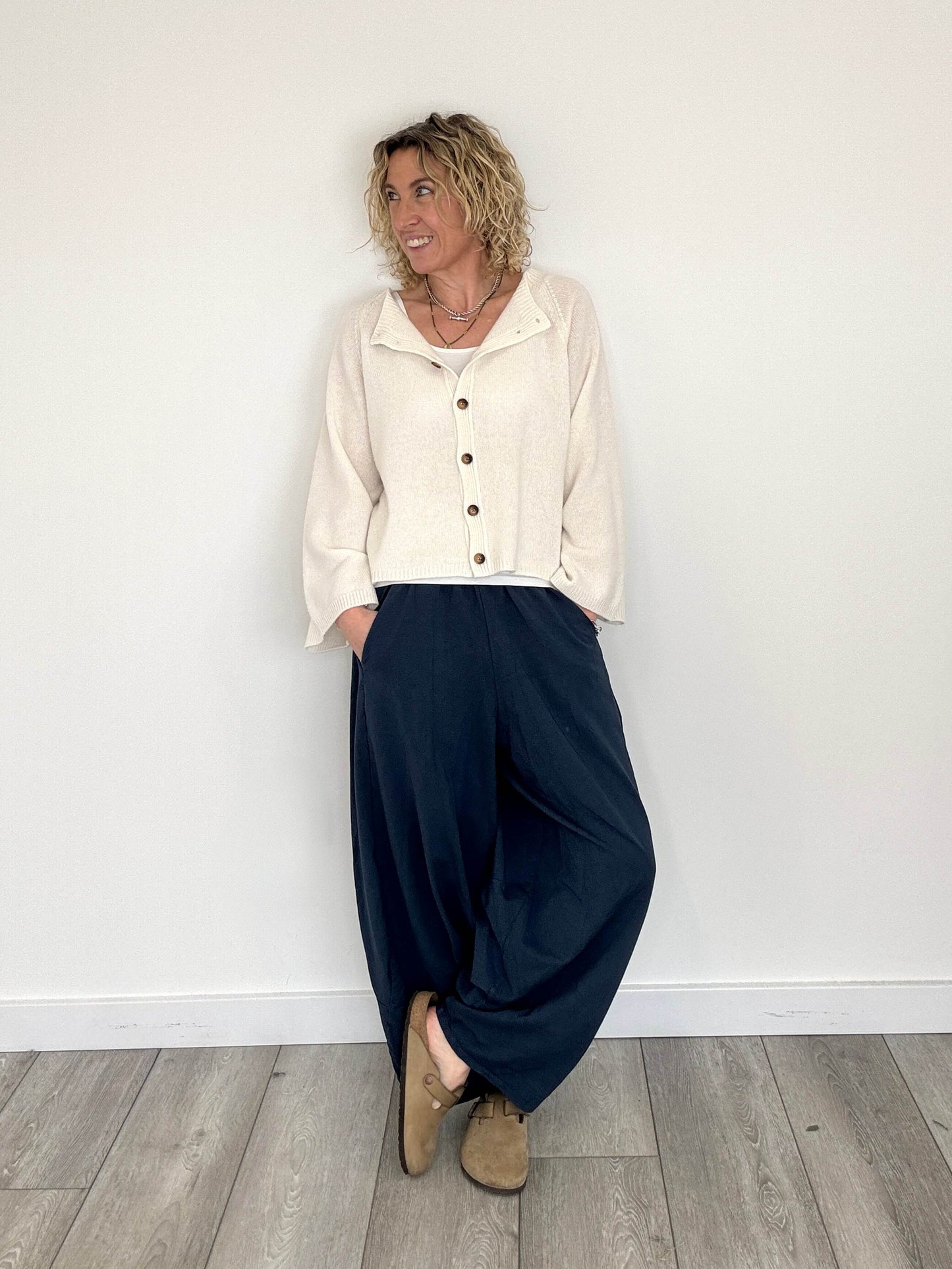 Camden Barrel Joggers | Navy (longer length)