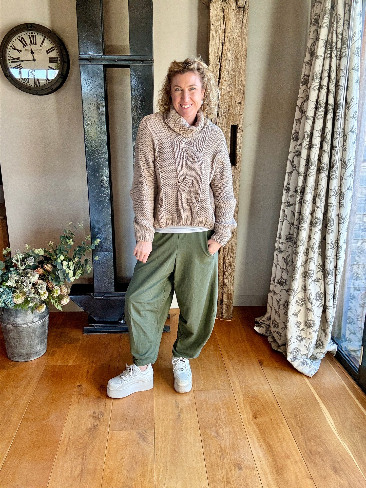 Barrel Joggers | Khaki
