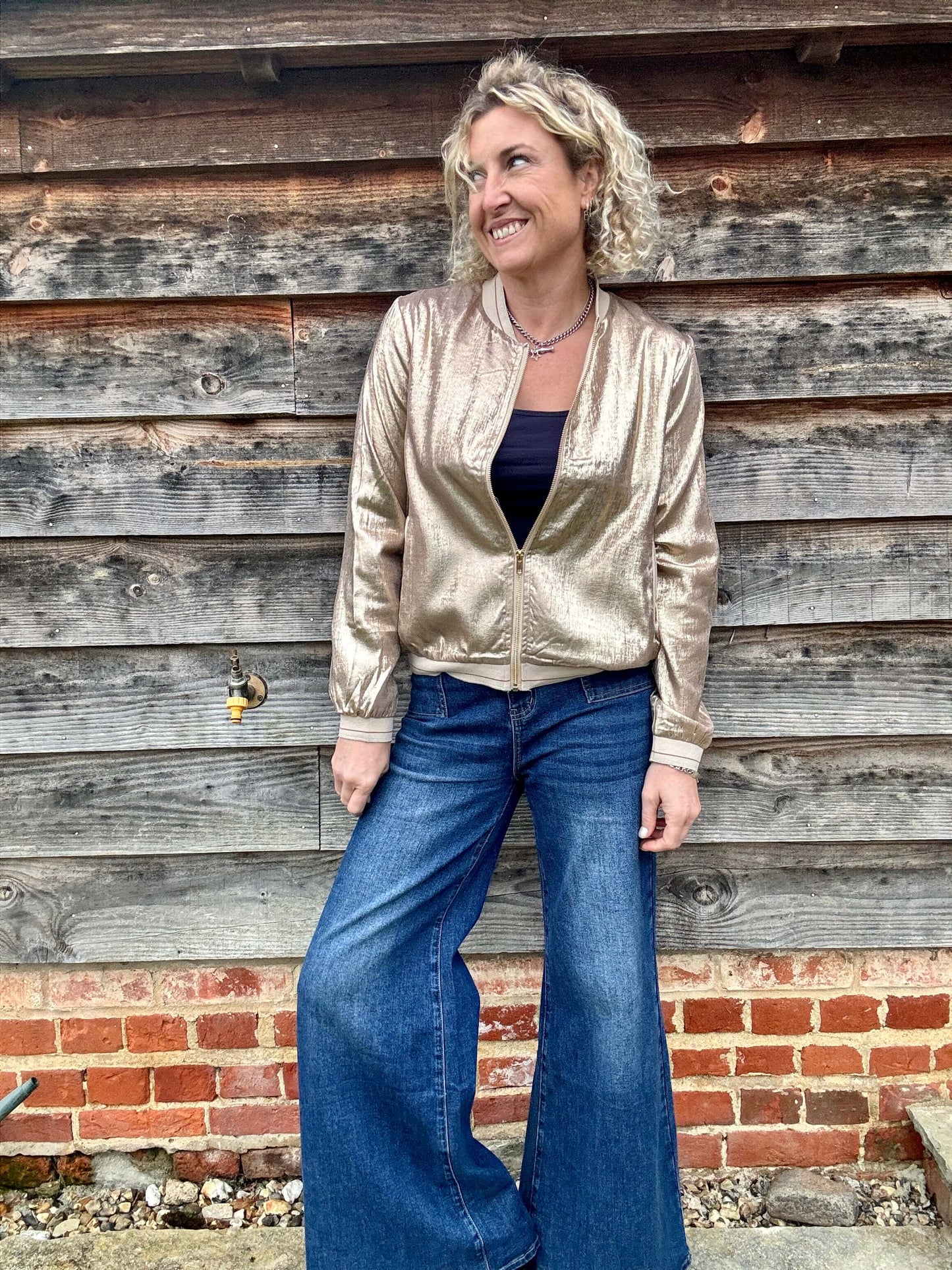 Betty Bombers | Gold