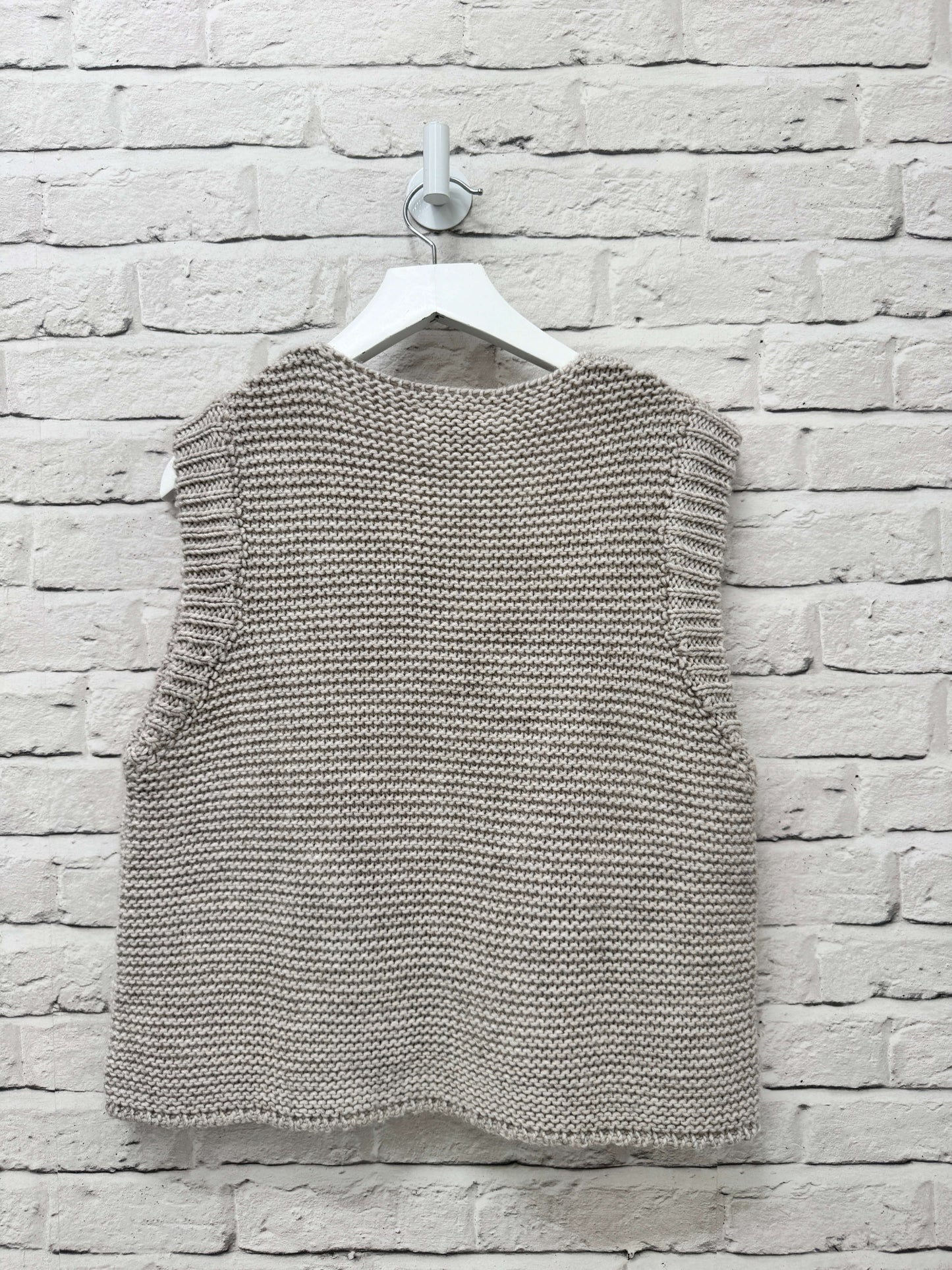 Mia Knitted Gilet | Silver Grey