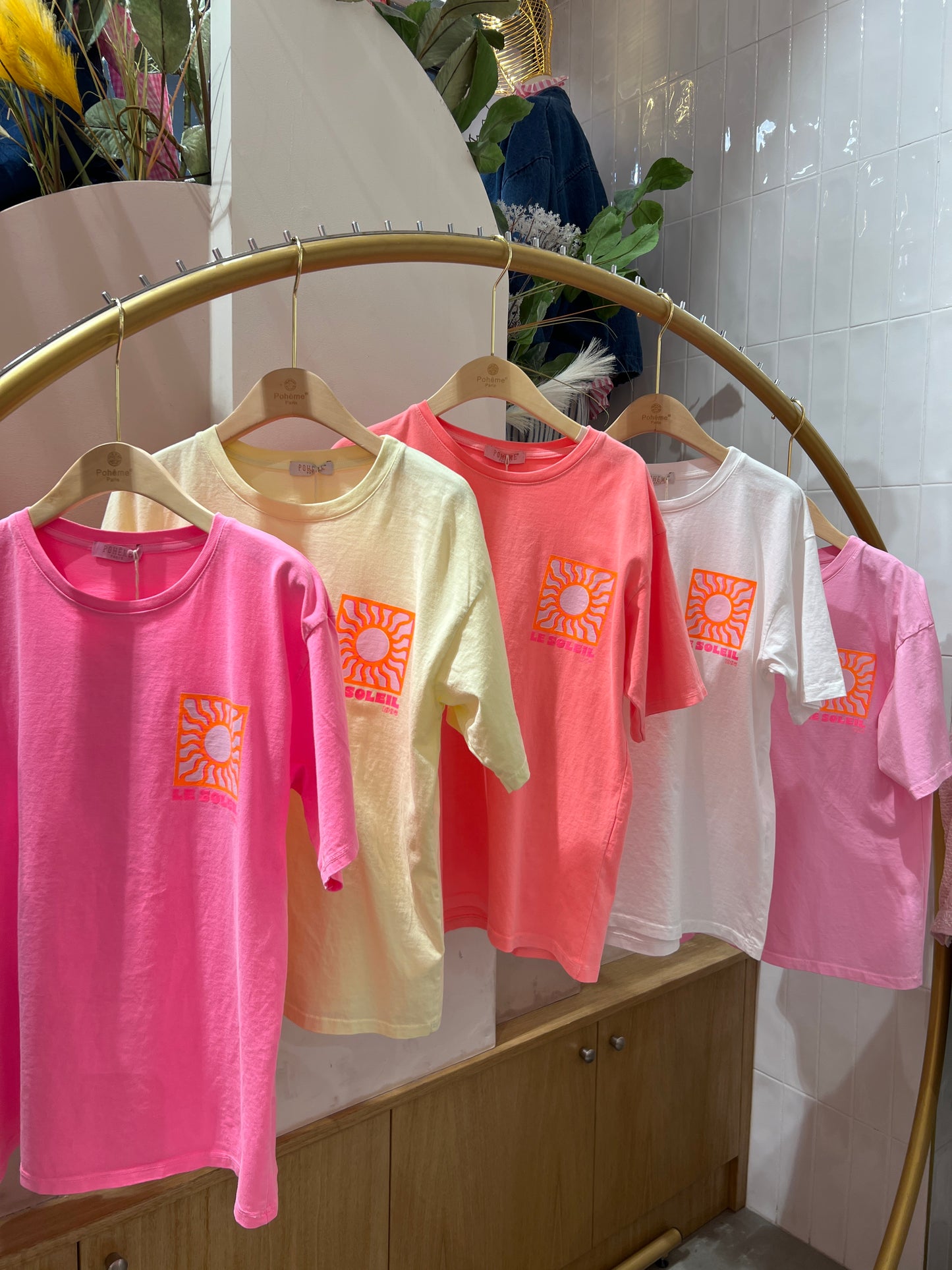 Soleil 1995 T-Shirt | Neon Coral