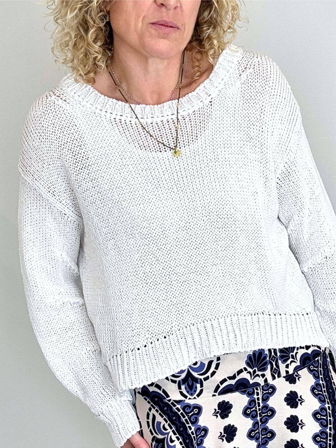 Wolfie Knit | White