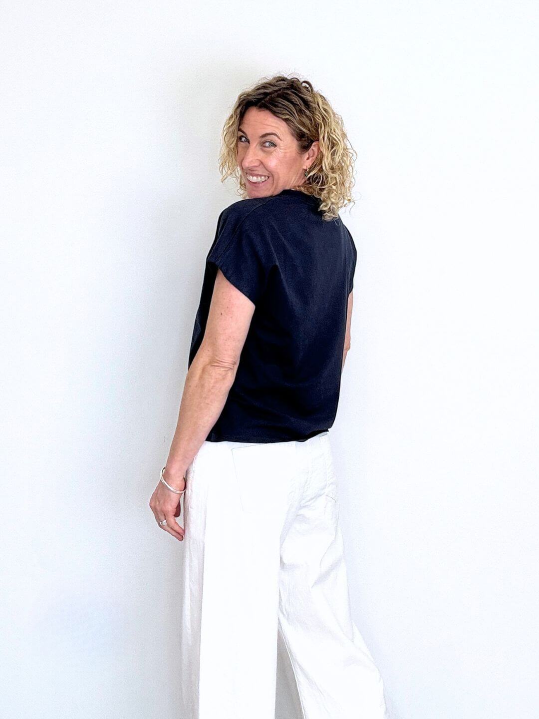 The Milan Tee | Navy
