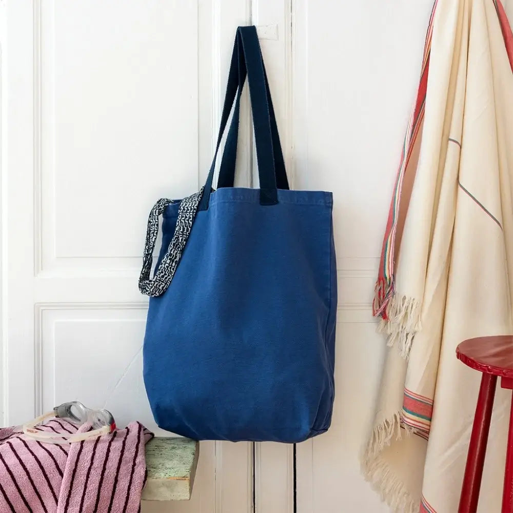 The Weekender Tote | Blue