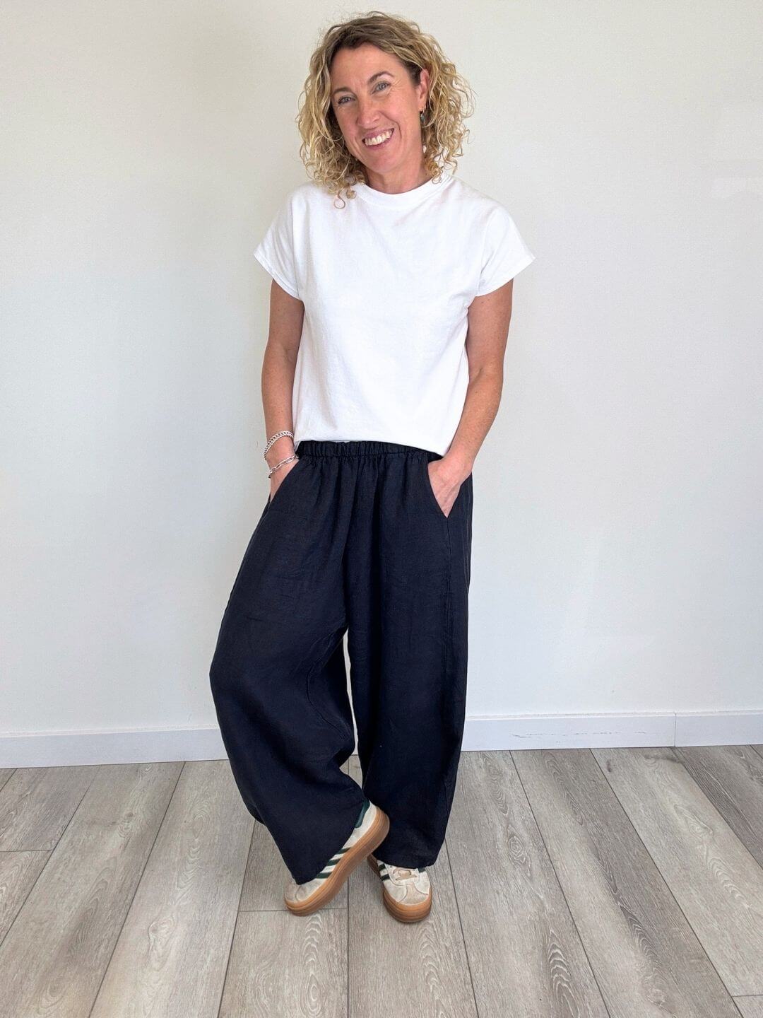 Miami Linen Barrel Trousers | Navy