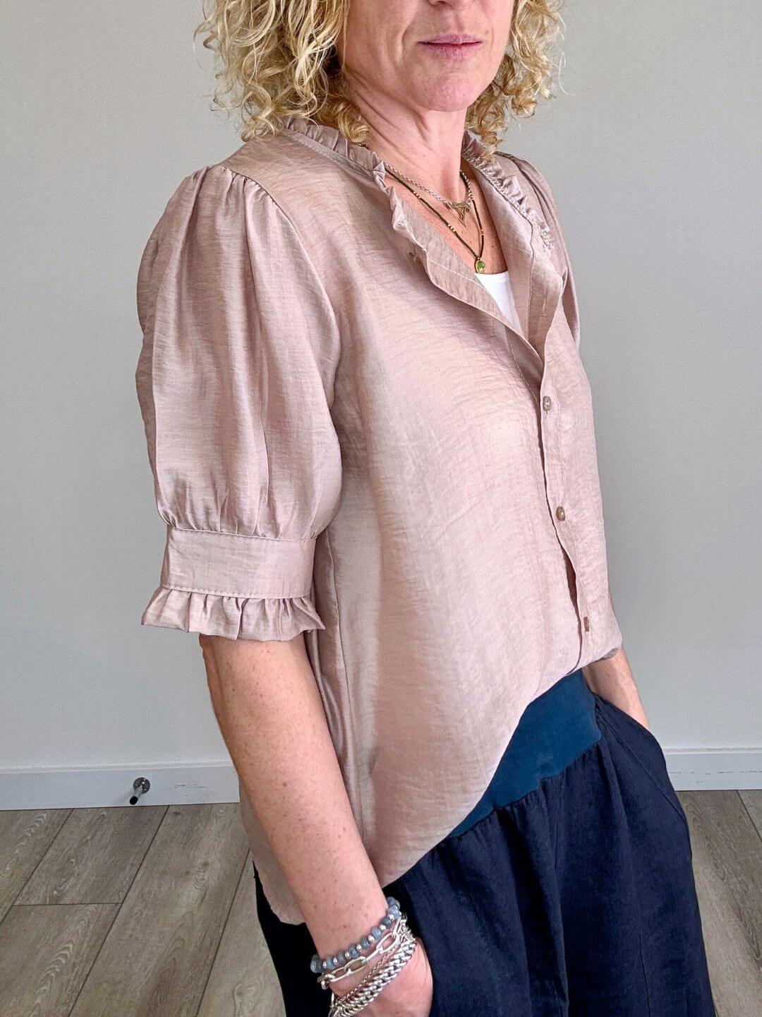 Nahara Frill Sleeve Blouse | Sandstone