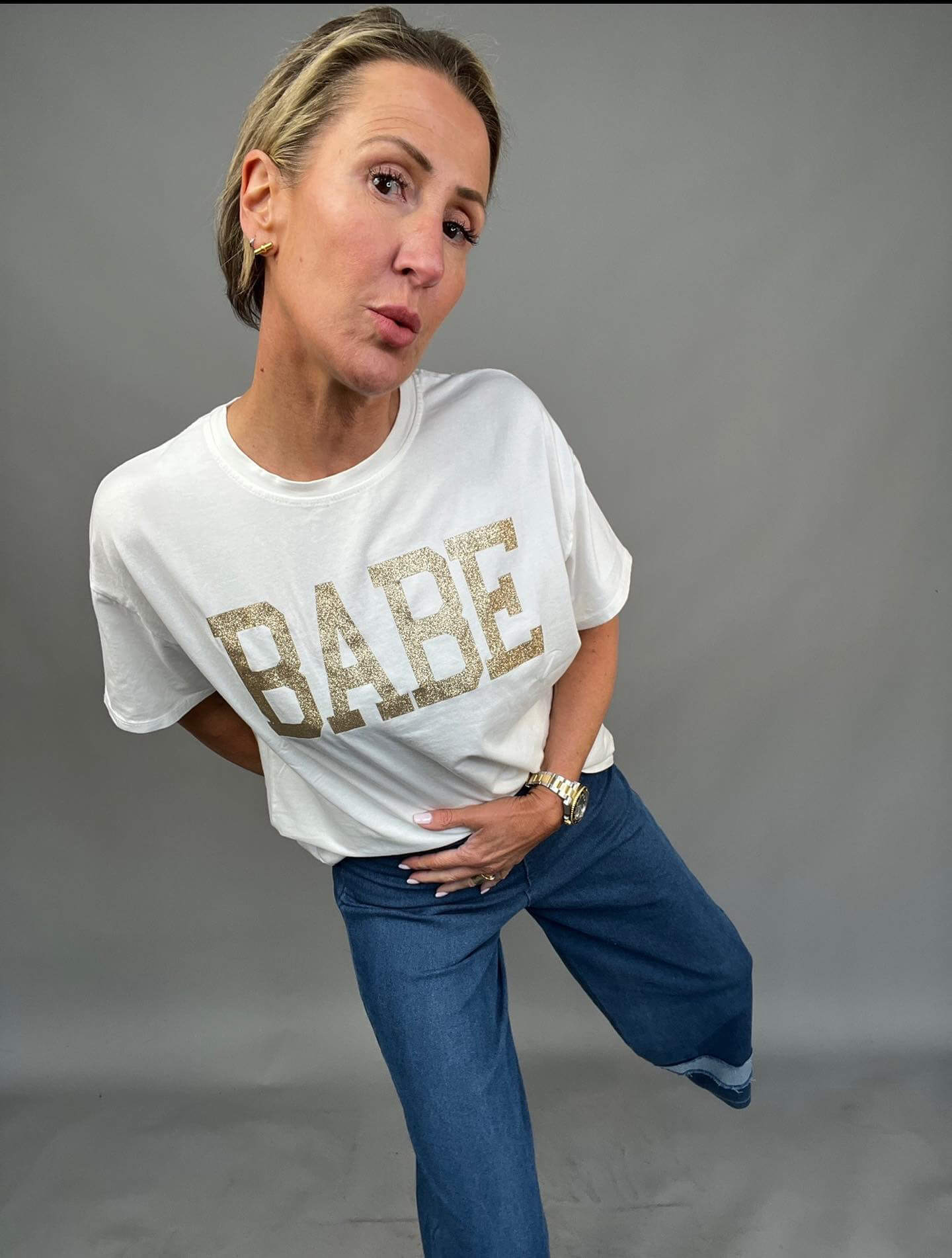 Babe Tee | White & Gold