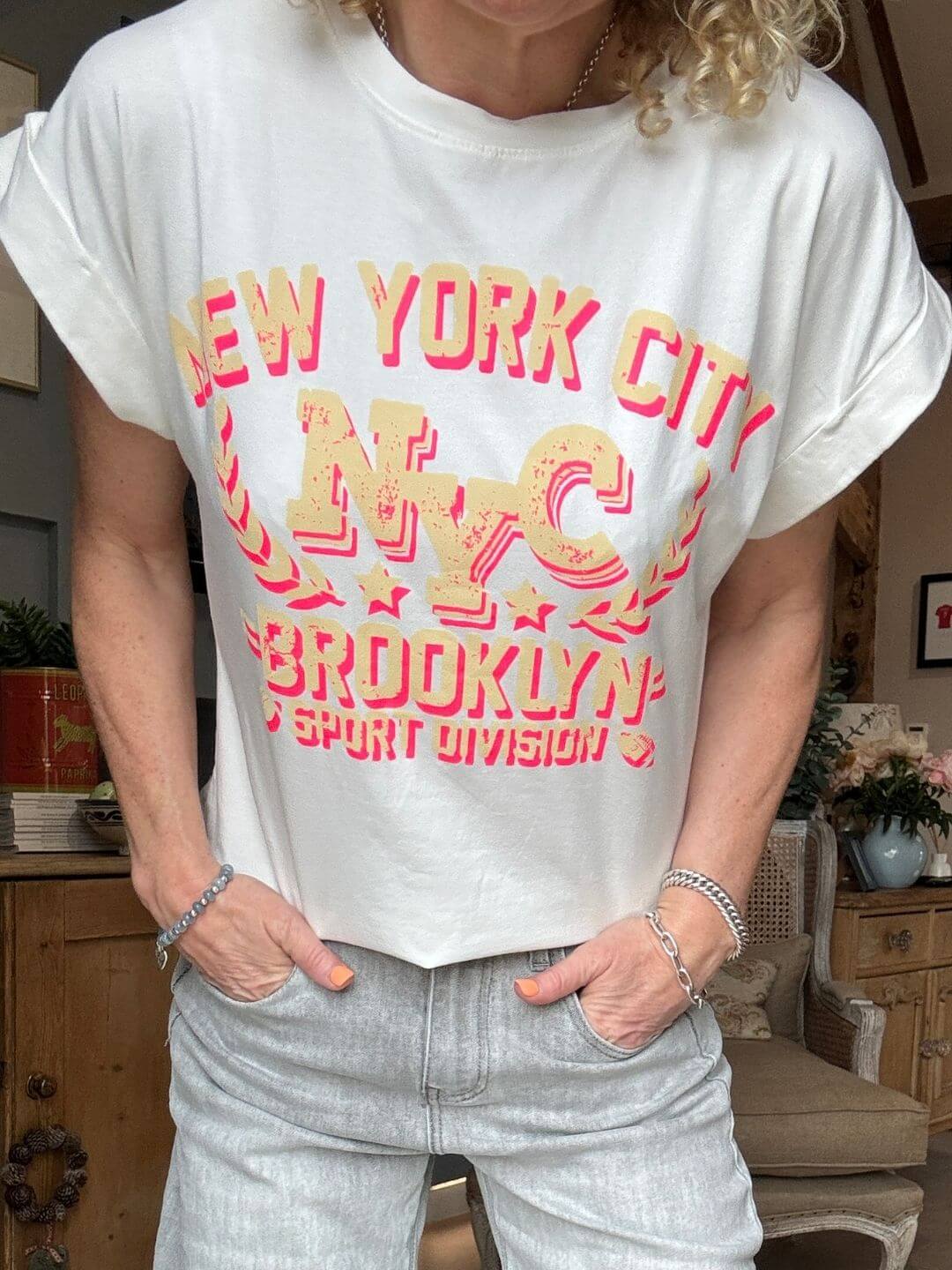 NYC T-Shirt | White & Neon Pink