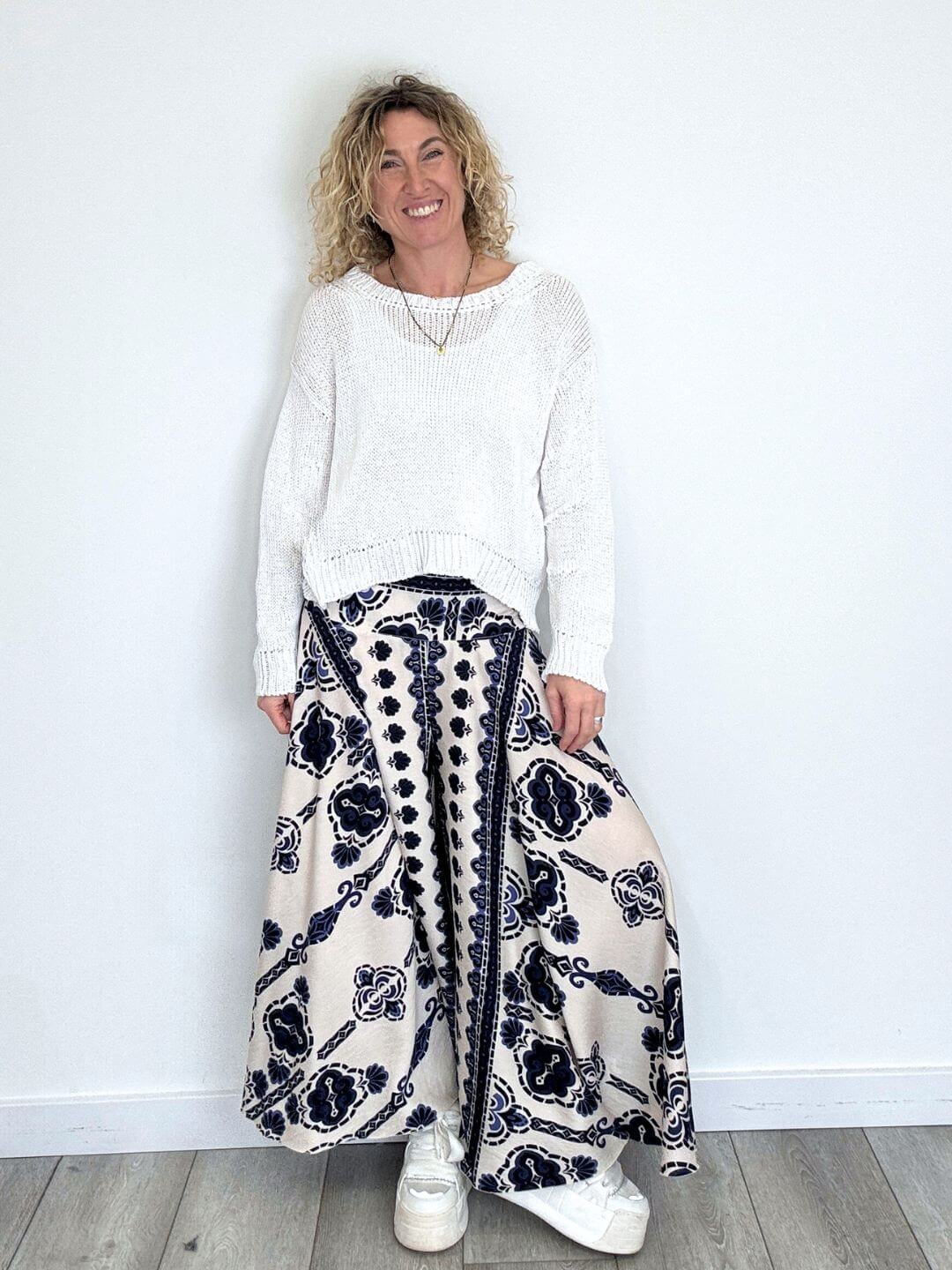 Wolfie Knit | White