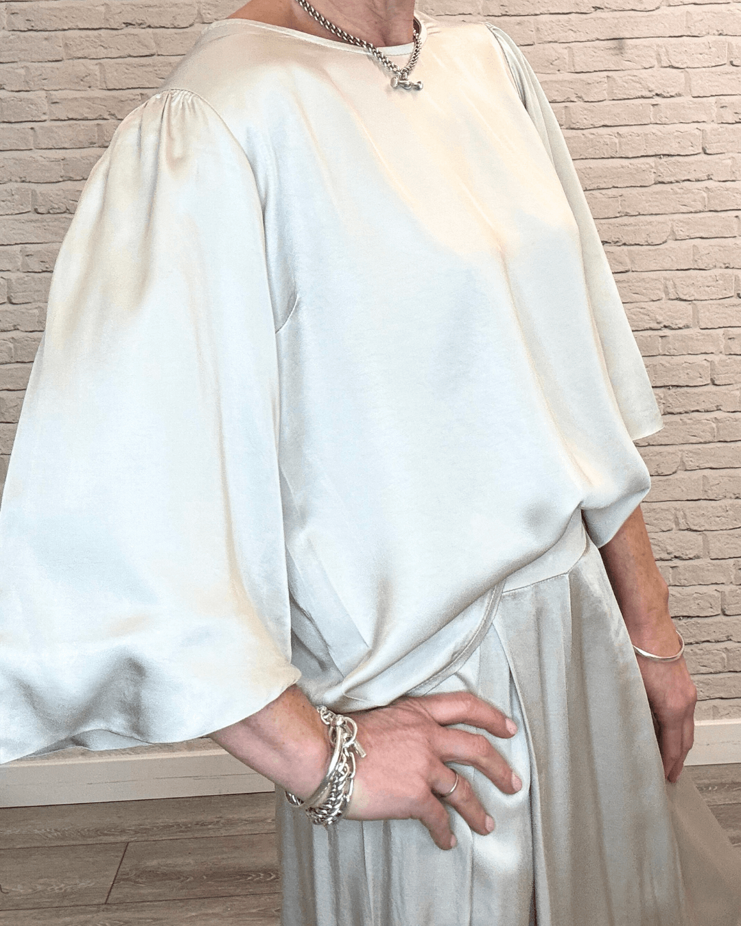 Gia Wide Sleeve Satin Top | Champagne