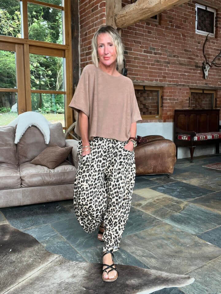 Leopard Barrel Pant