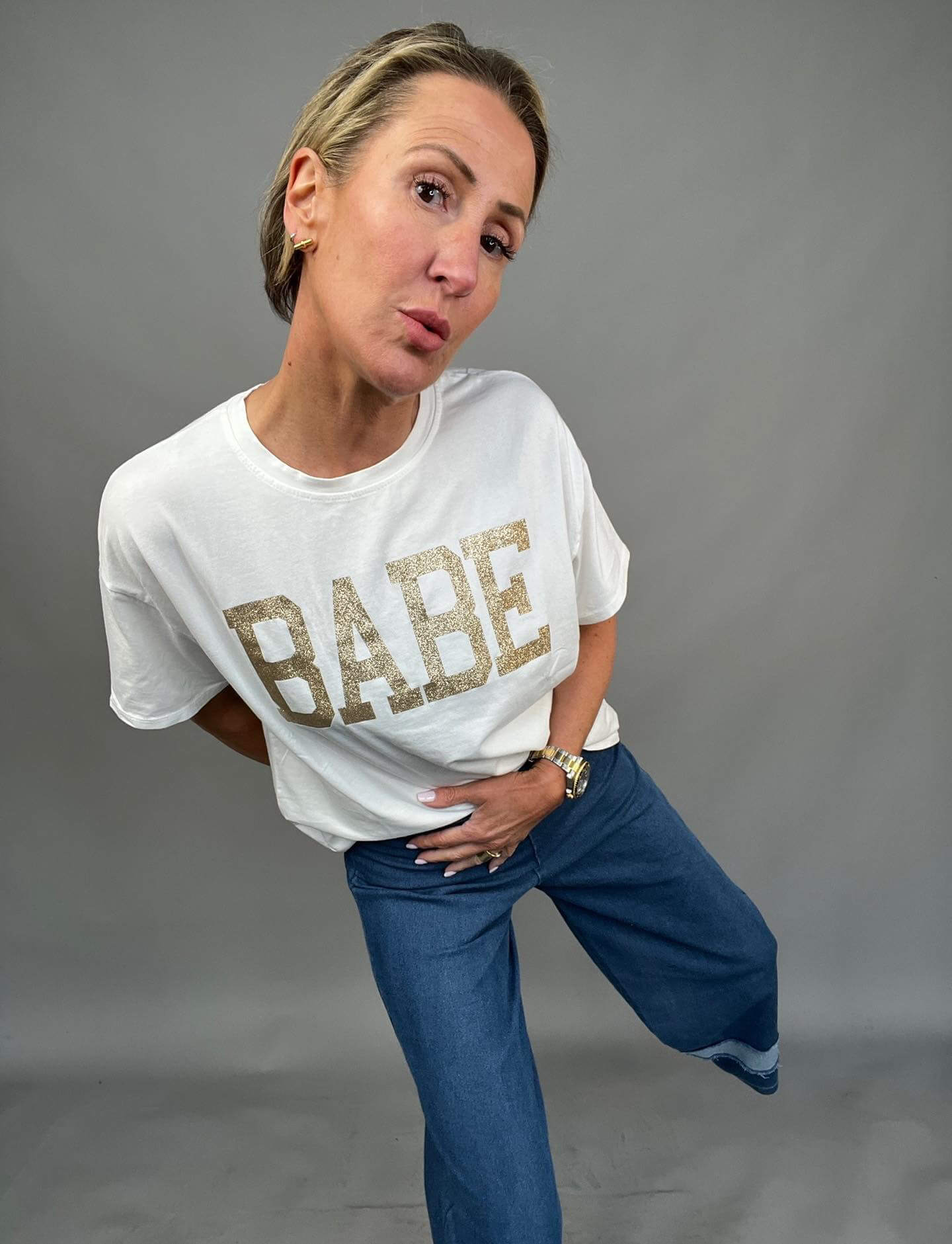 Babe Tee | White & Gold