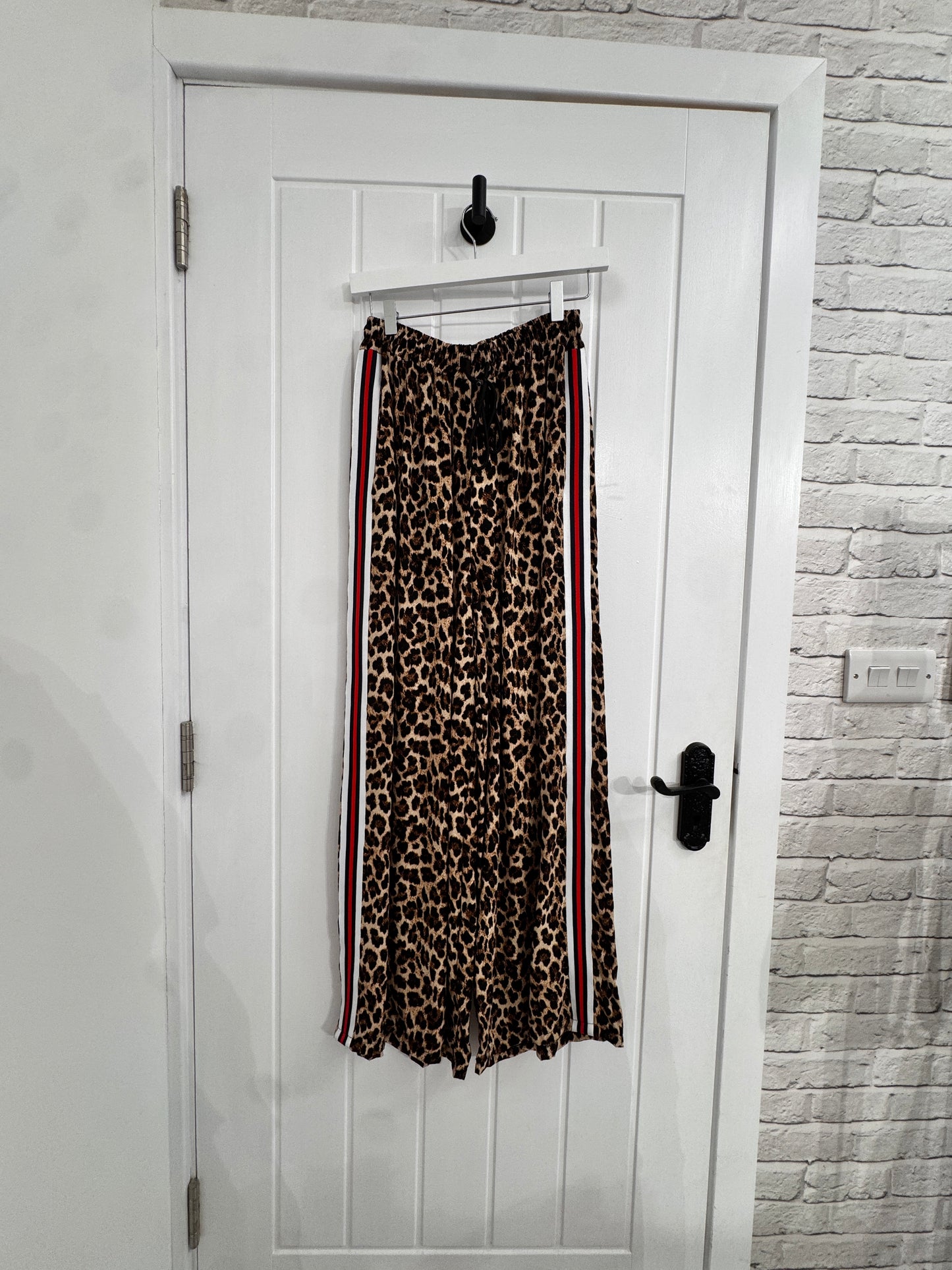 Side Stripe Leopard Palazzo's
