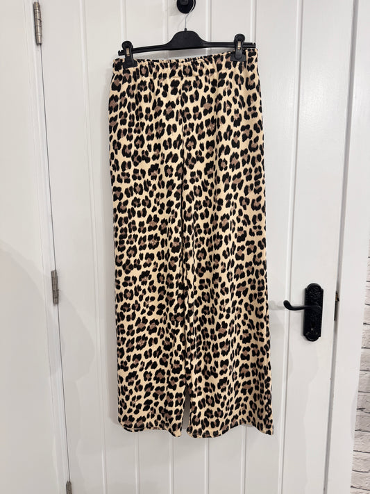 Leopard Wide Leg Joggers