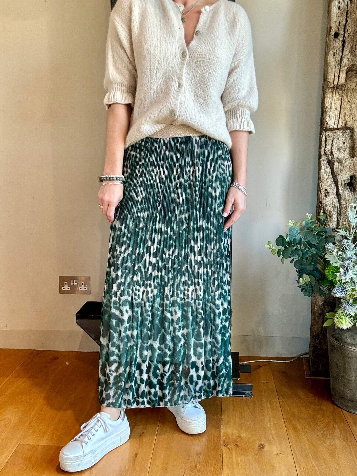 Cheltenham Maxi Skirt | Dark Green Leopard