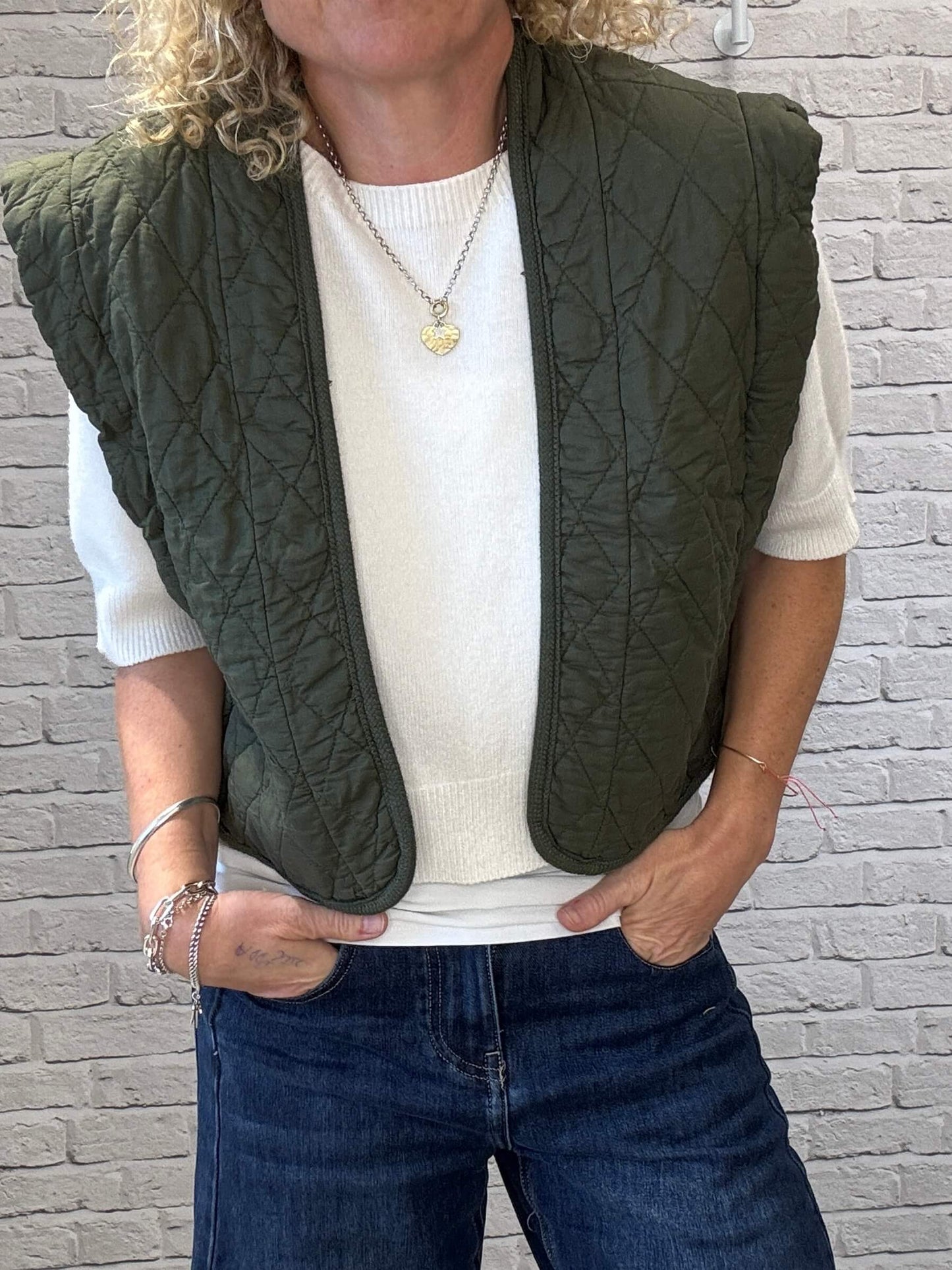 Caleb Short Quilted Waistcoat | Military