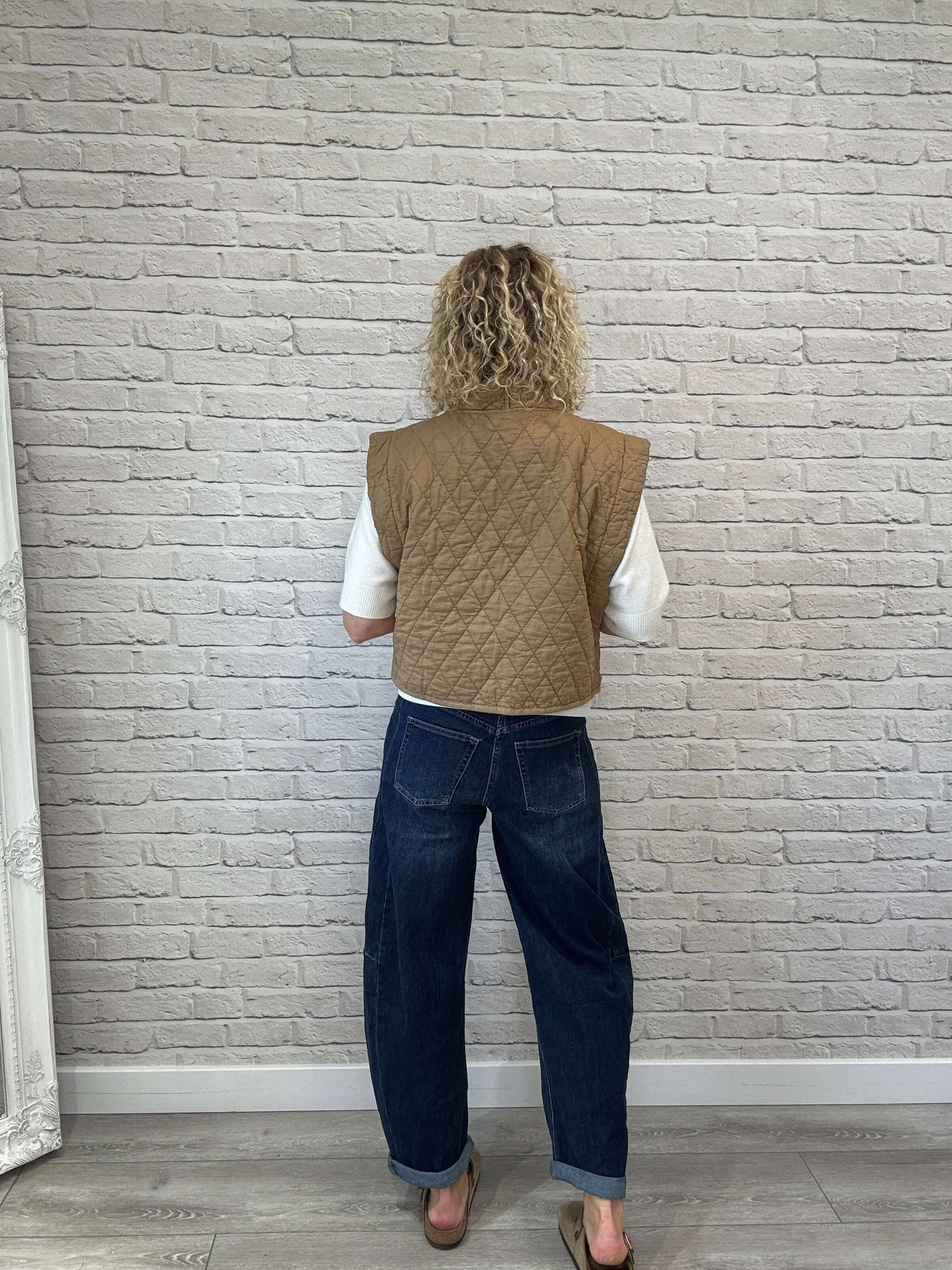 Caleb Short Quilted Waistcoat | Camel
