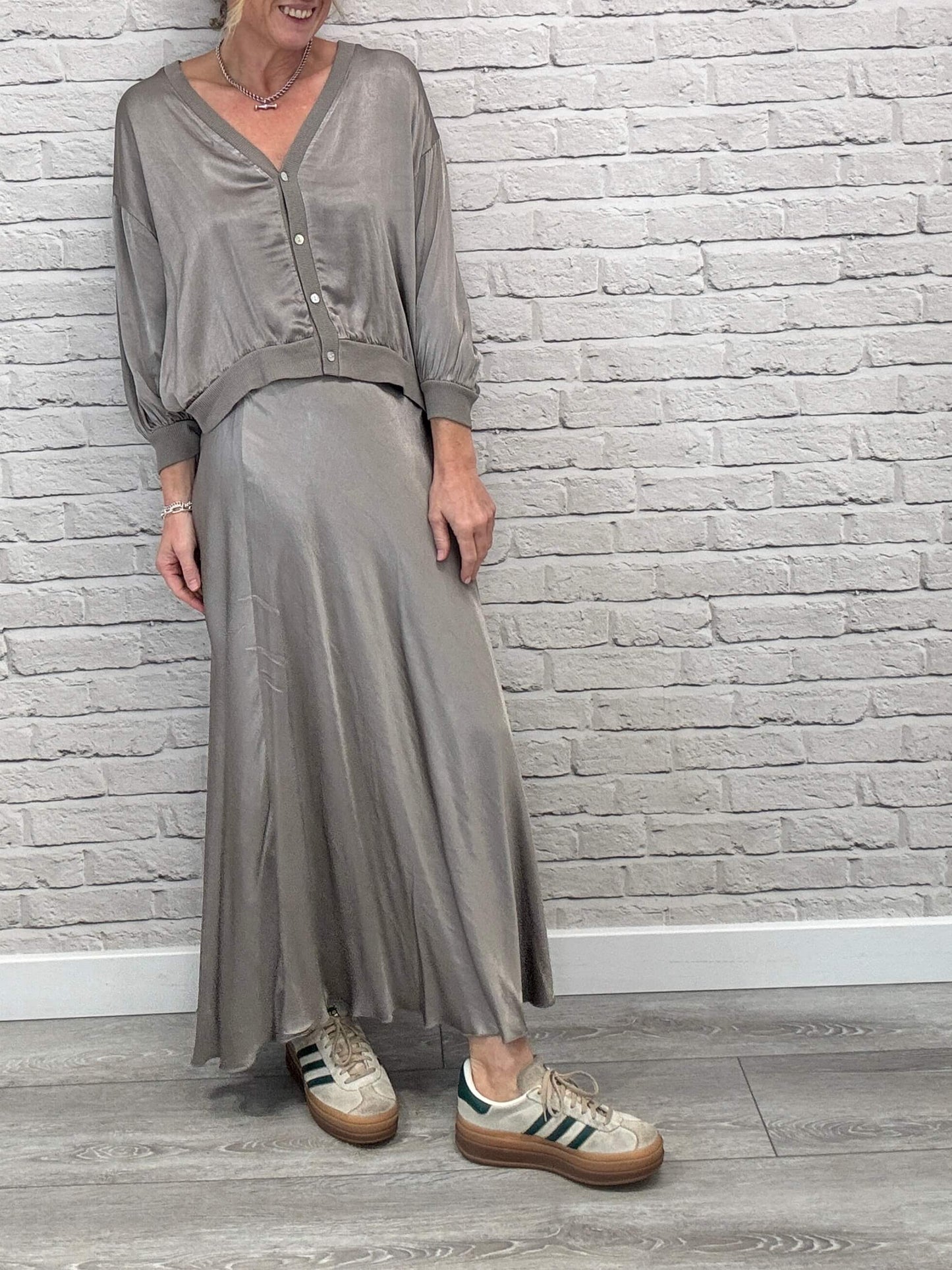 Orla Satin Top | Mocha
