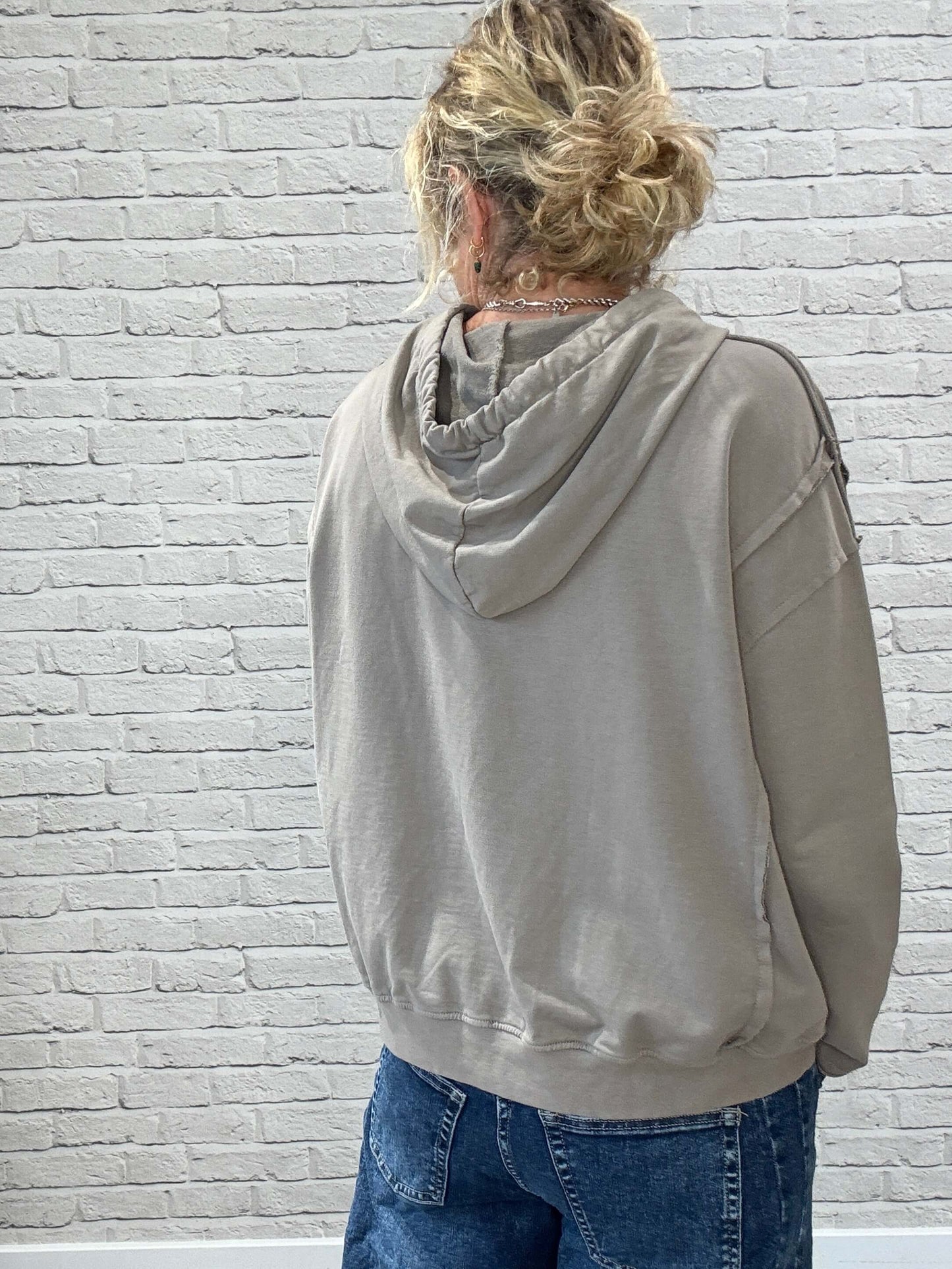 Bentley Hoodie | Taupe