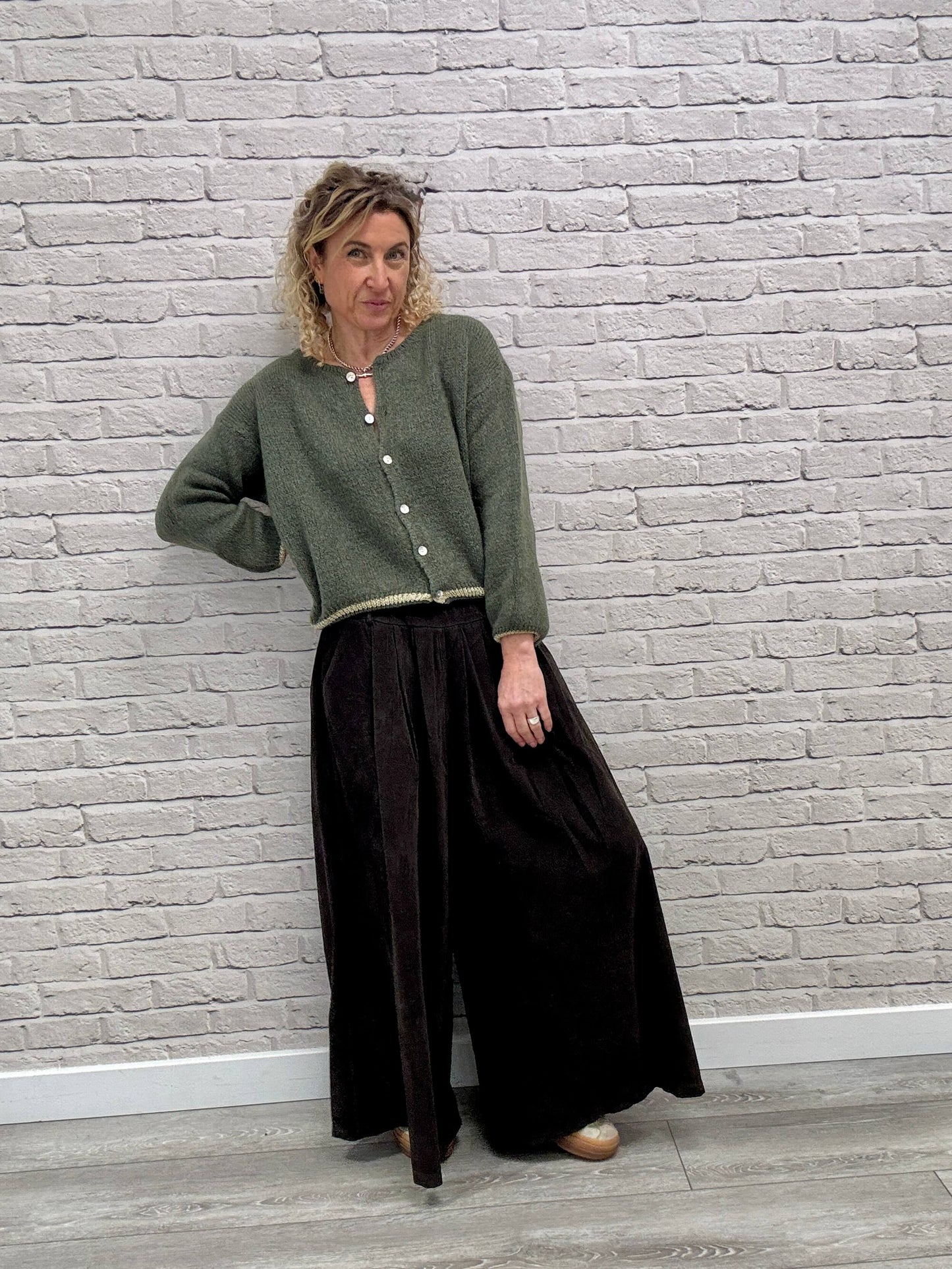 Long Sleeve Hamptons Cardigan | Khaki & Gold (NEW)