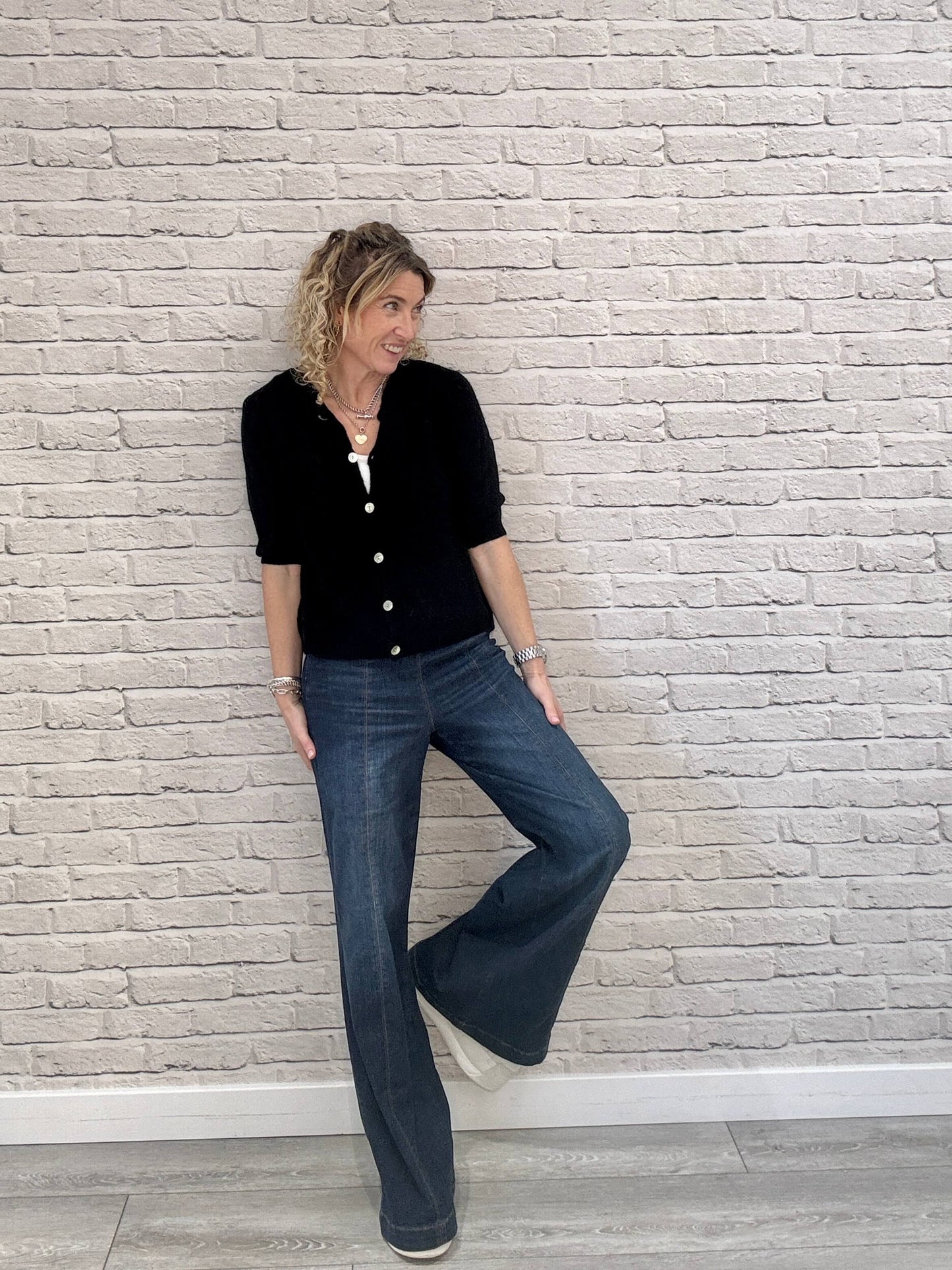 Sarah Cardigan | Black