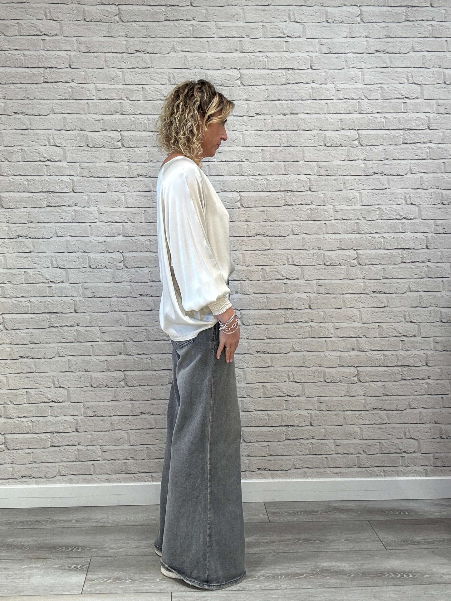 Sophia Satin Top | Champagne