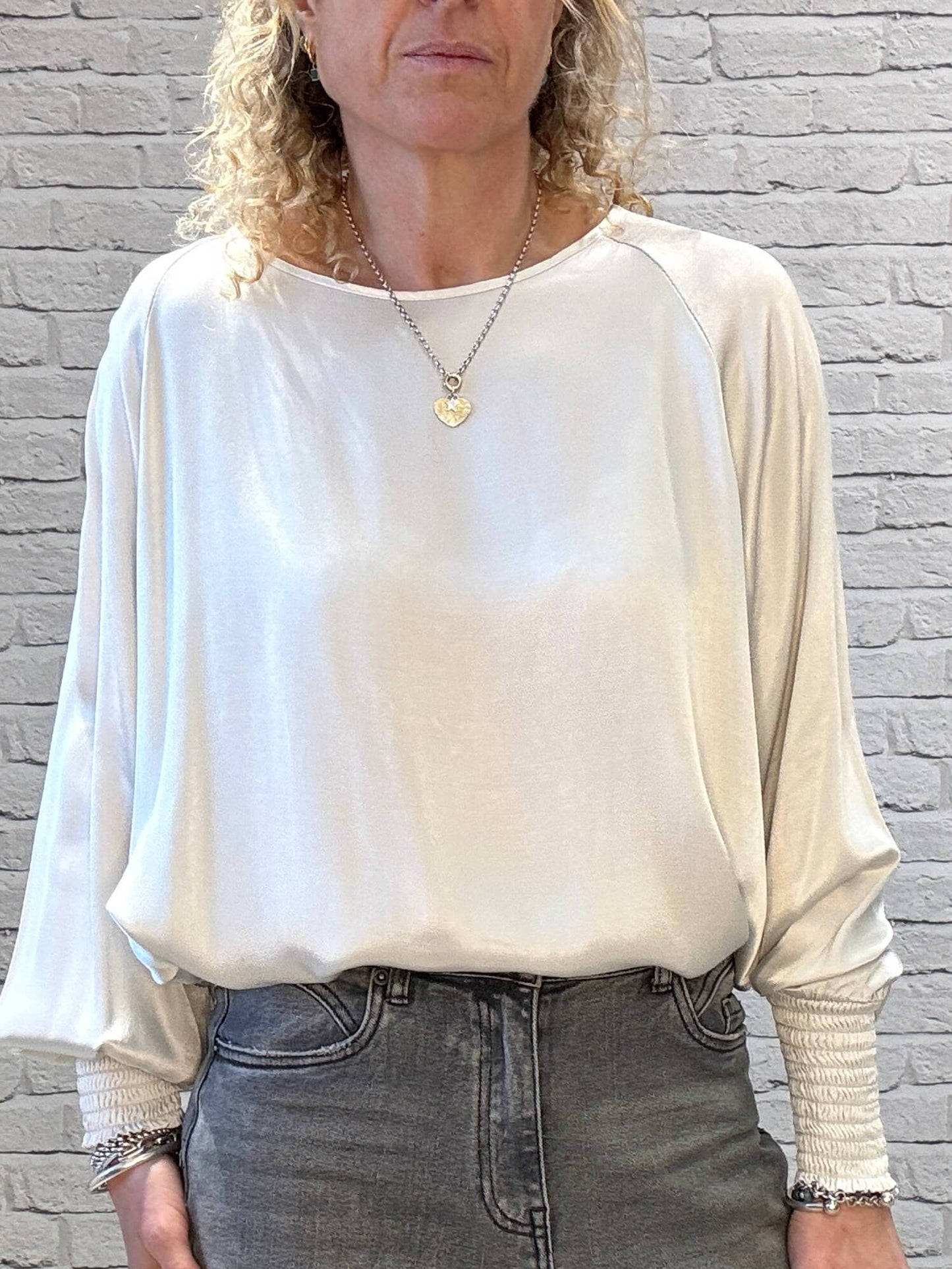 Sophia Satin Top | Champagne