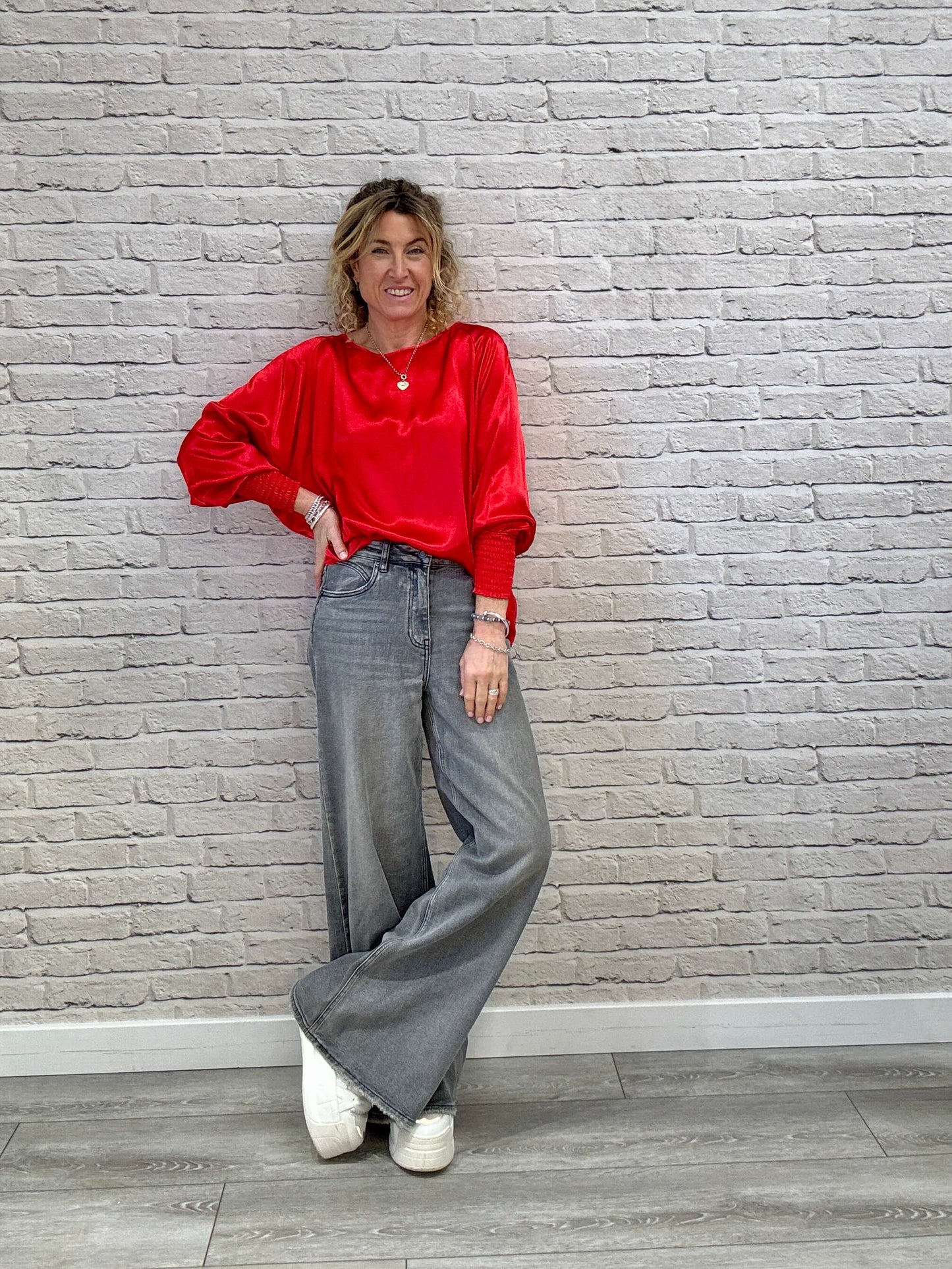 Sophia Satin Top | Red