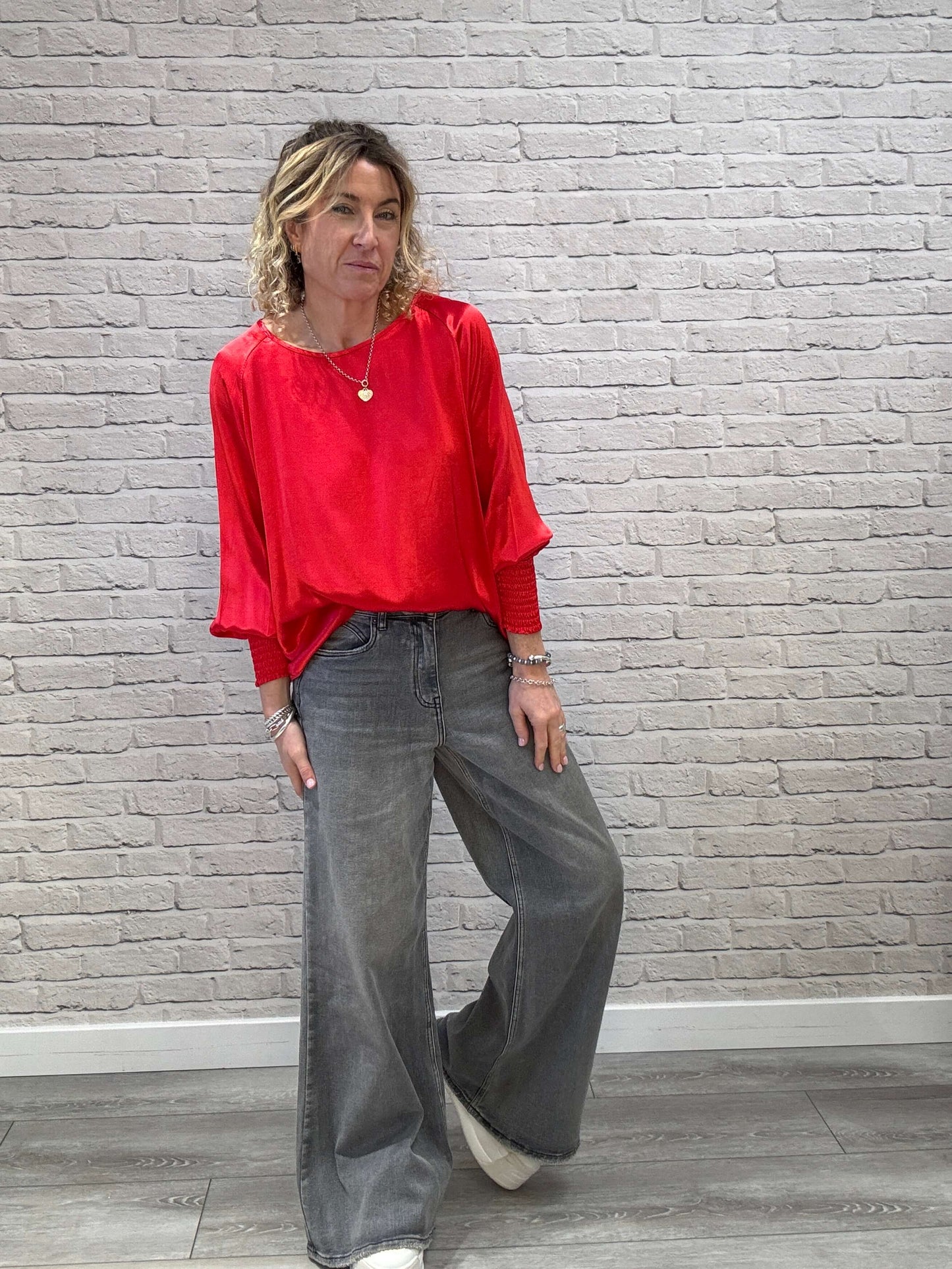 Sophia Satin Top | Red