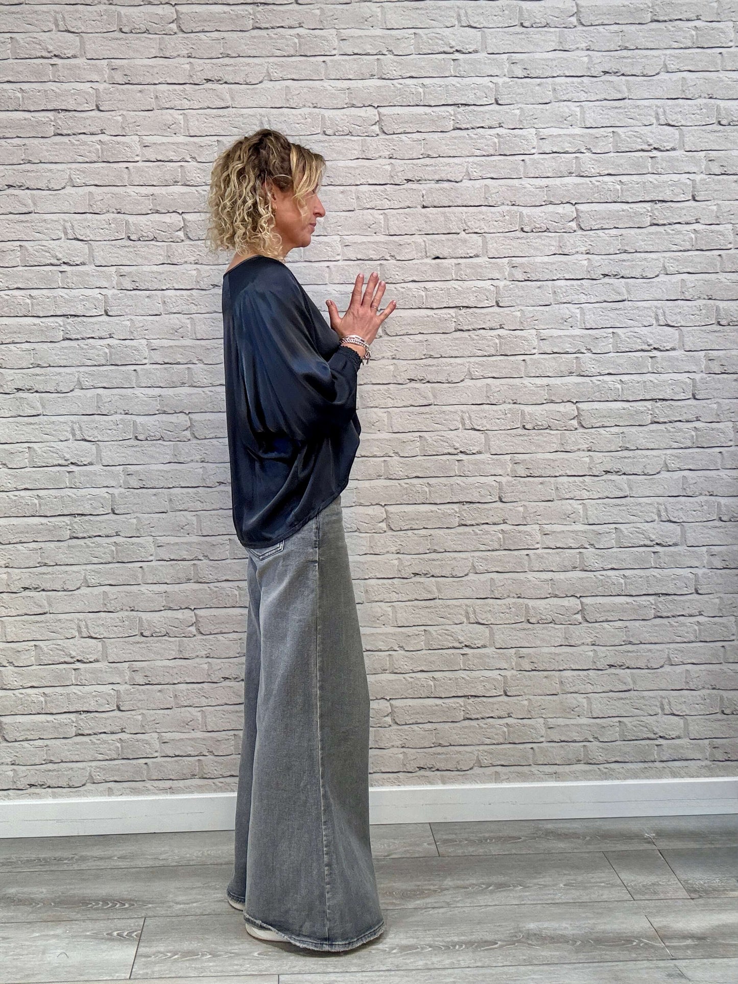 Sophia Satin Top | Charcoal