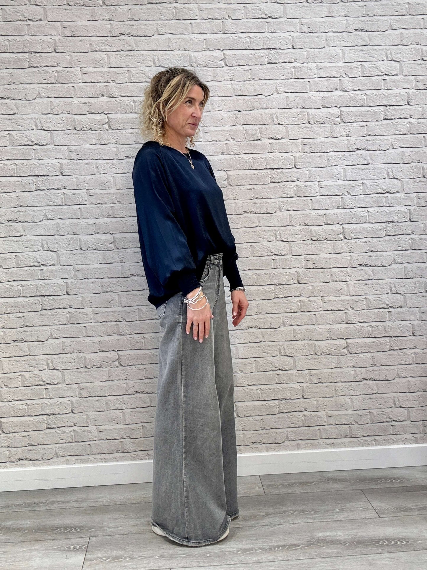 Sophia Satin Top | Navy