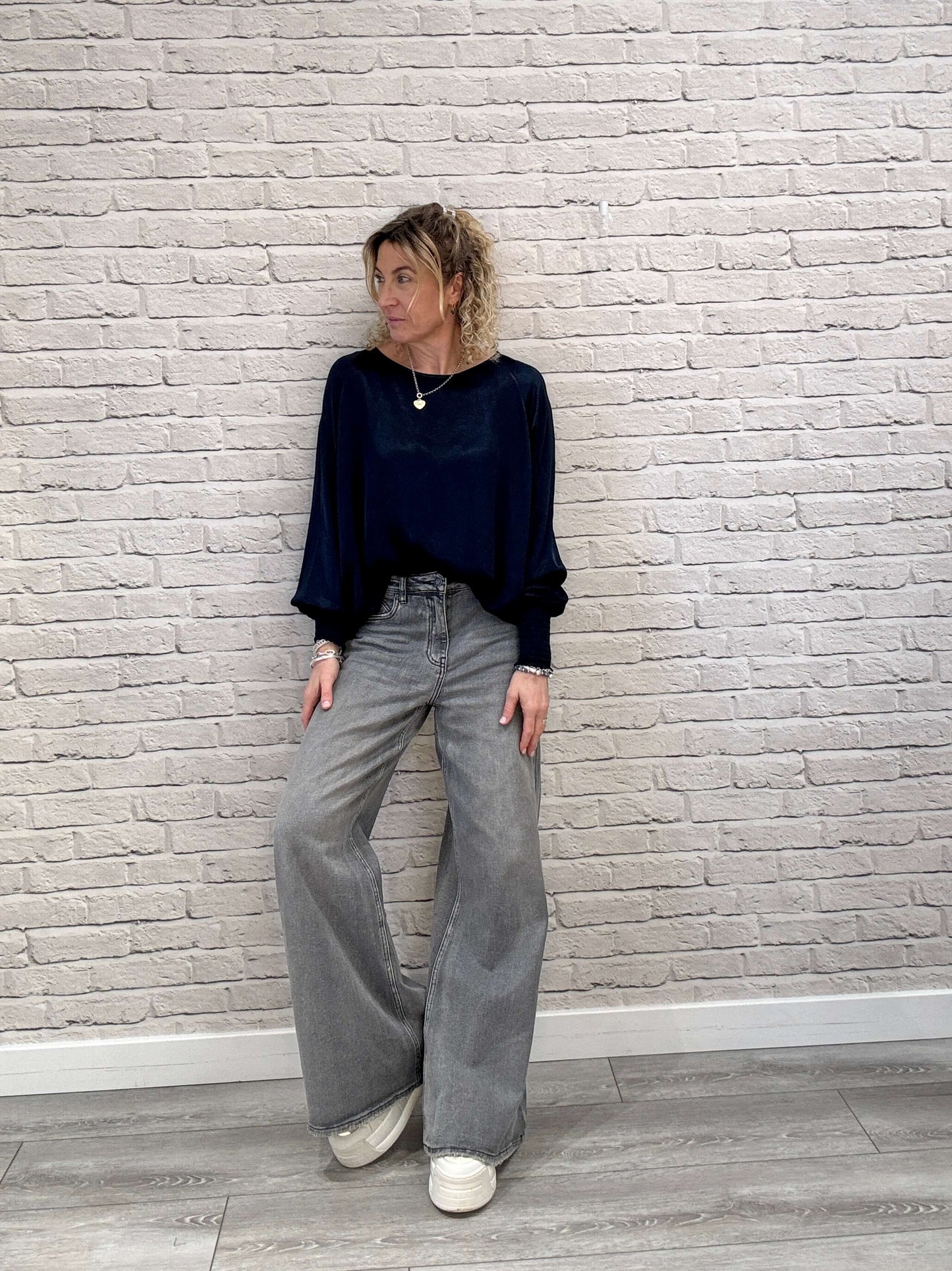 Sophia Satin Top | Navy