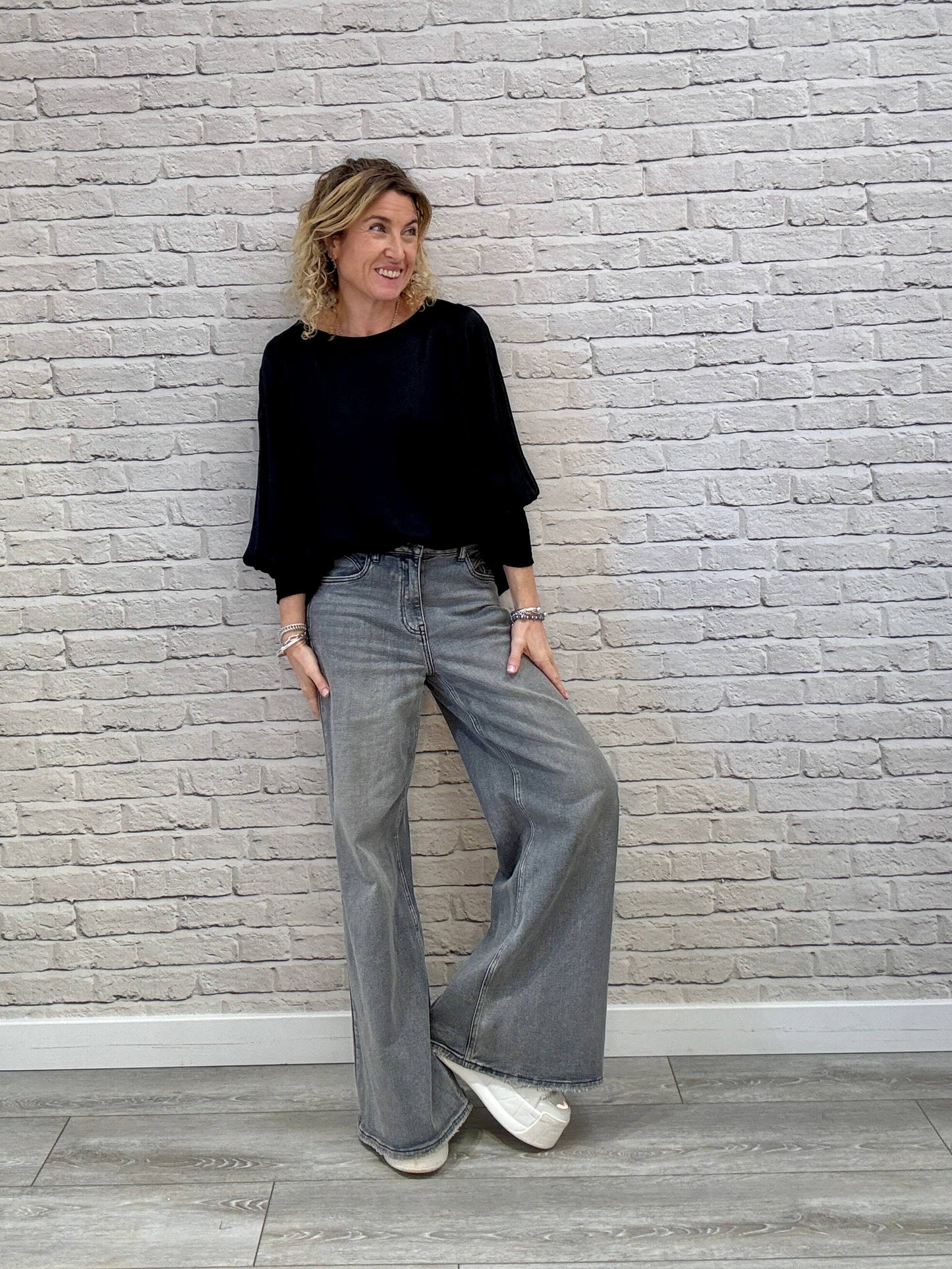 Sophia Satin Top | Black