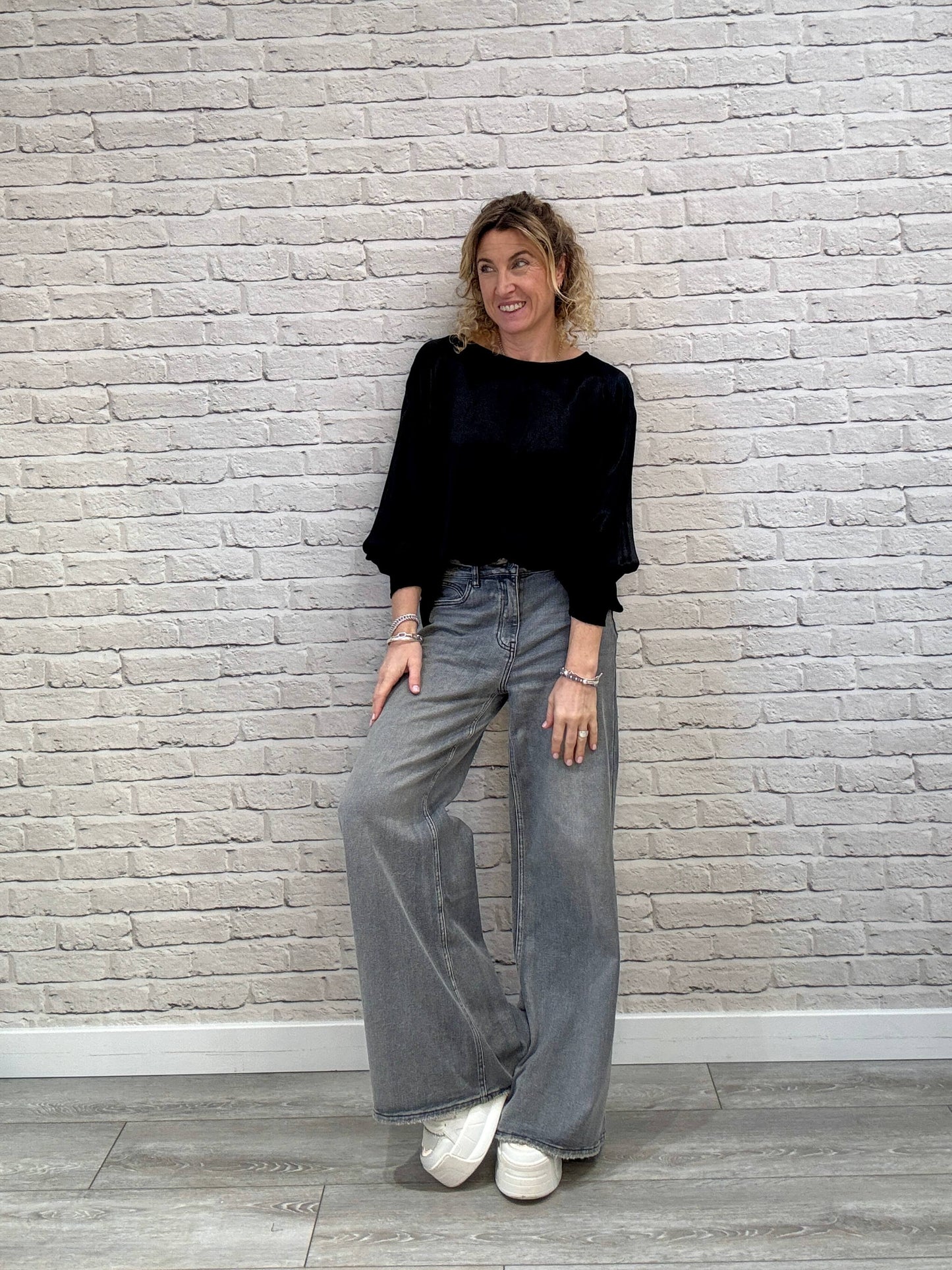 Sophia Satin Top | Black